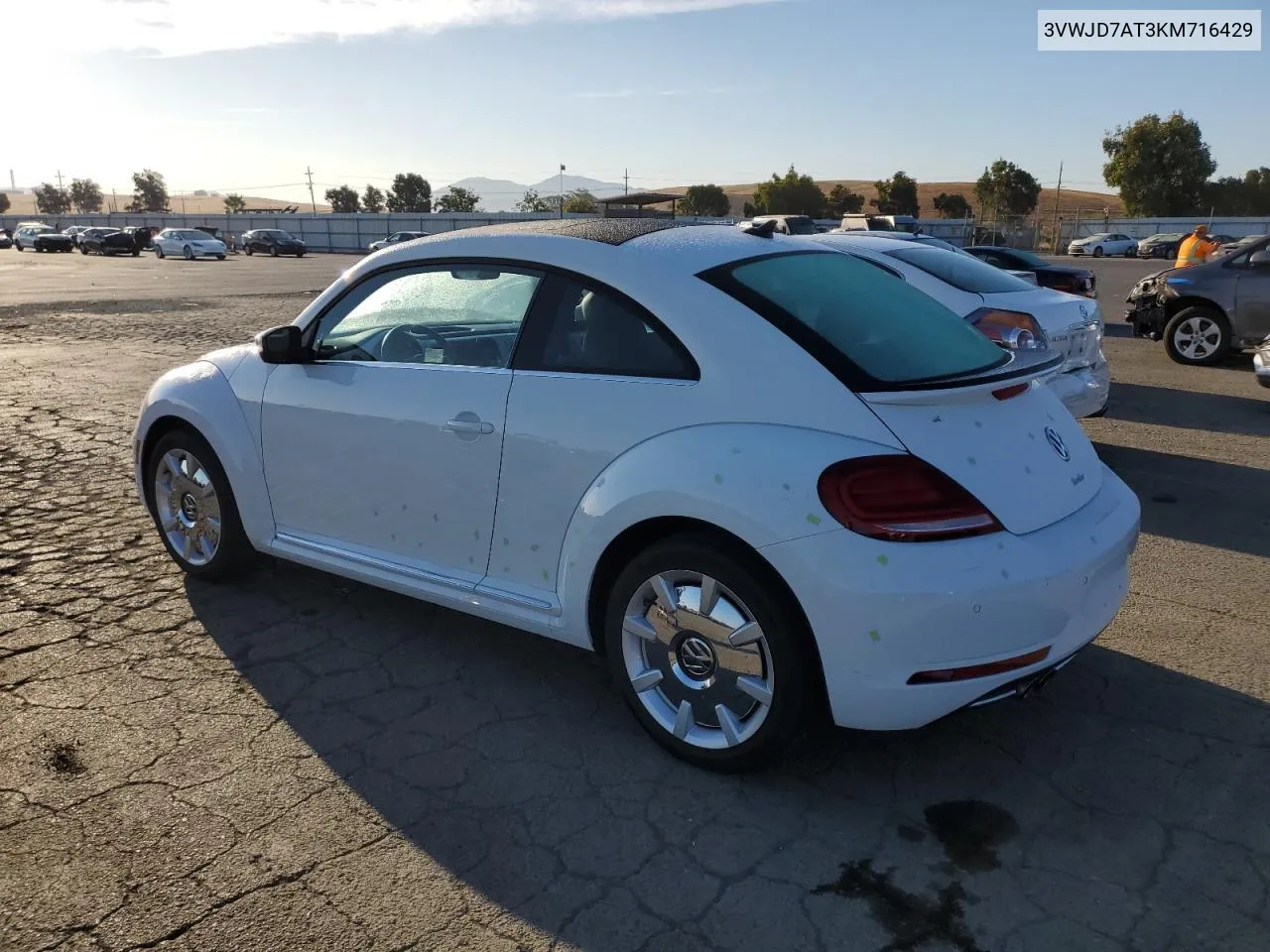 3VWJD7AT3KM716429 2019 Volkswagen Beetle Se