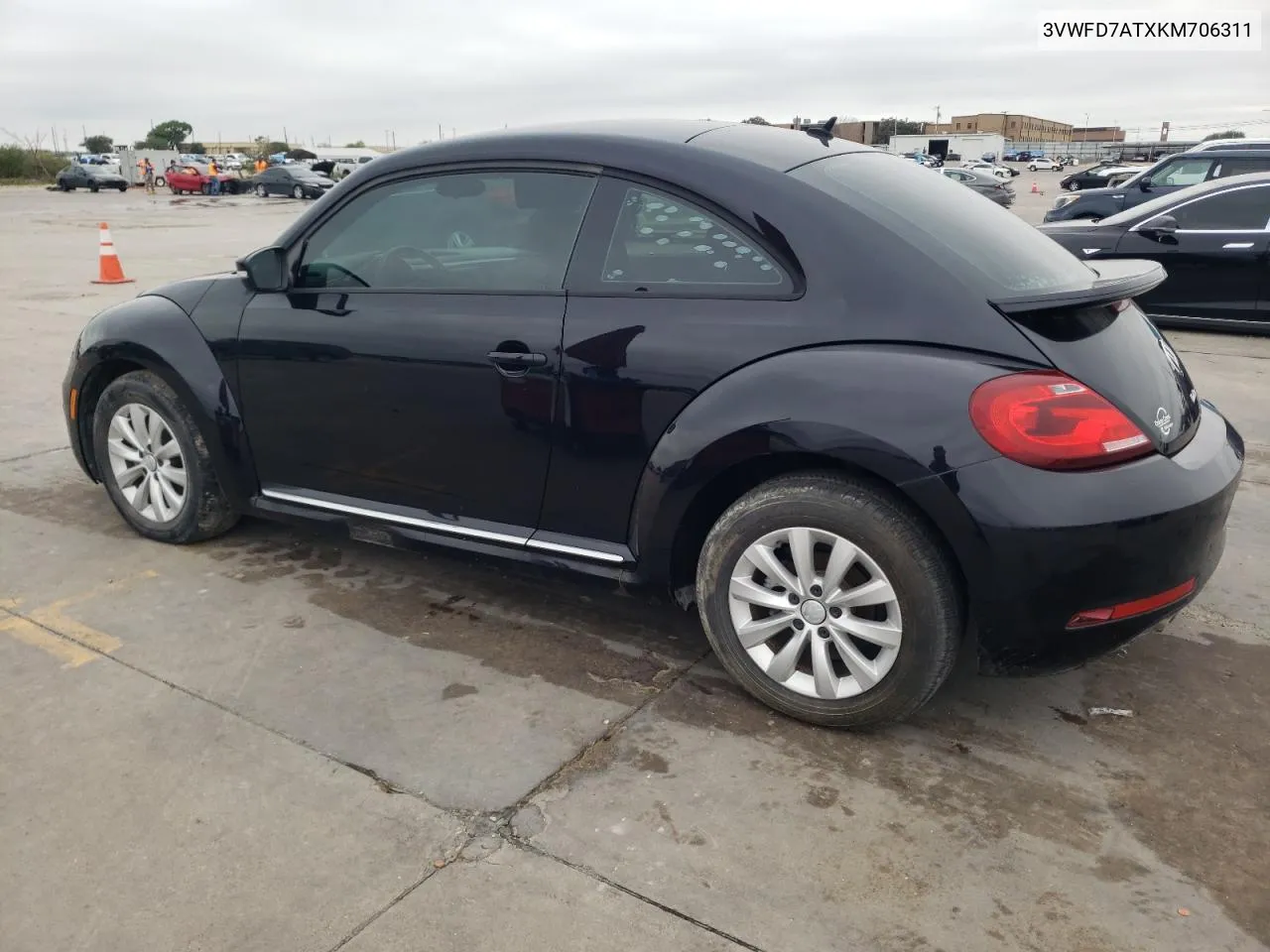 3VWFD7ATXKM706311 2019 Volkswagen Beetle S