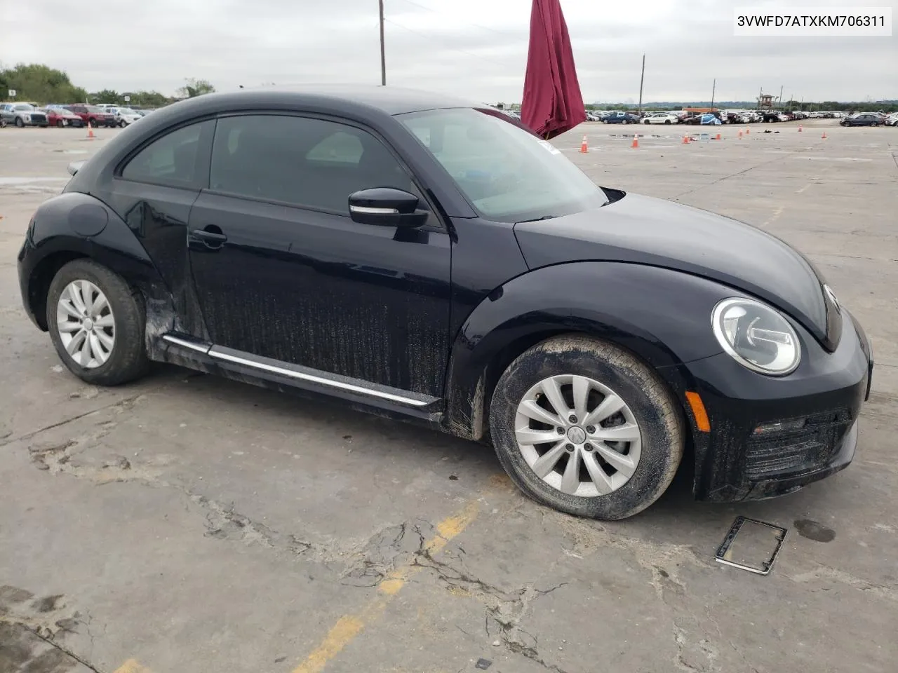 3VWFD7ATXKM706311 2019 Volkswagen Beetle S