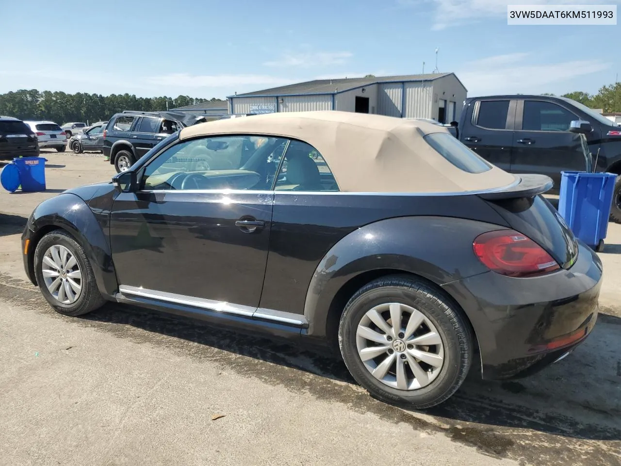 2019 Volkswagen Beetle S VIN: 3VW5DAAT6KM511993 Lot: 72984444