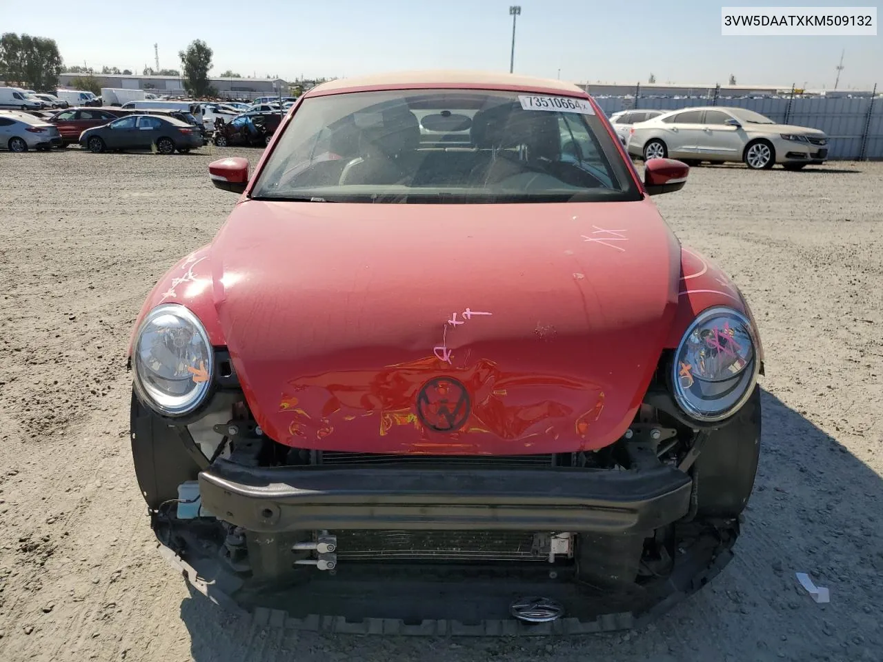 3VW5DAATXKM509132 2019 Volkswagen Beetle S