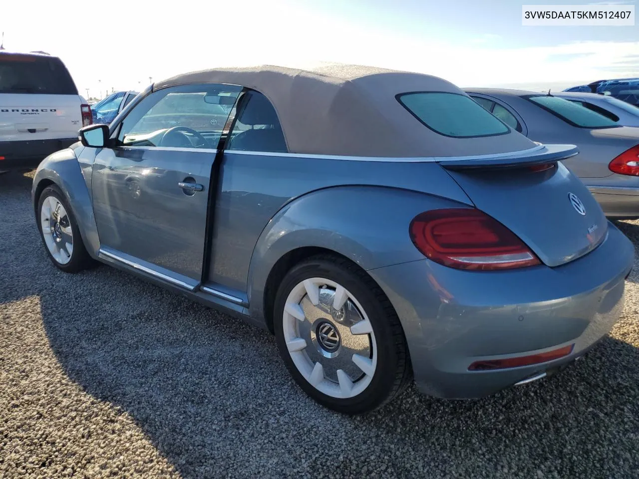 3VW5DAAT5KM512407 2019 Volkswagen Beetle S