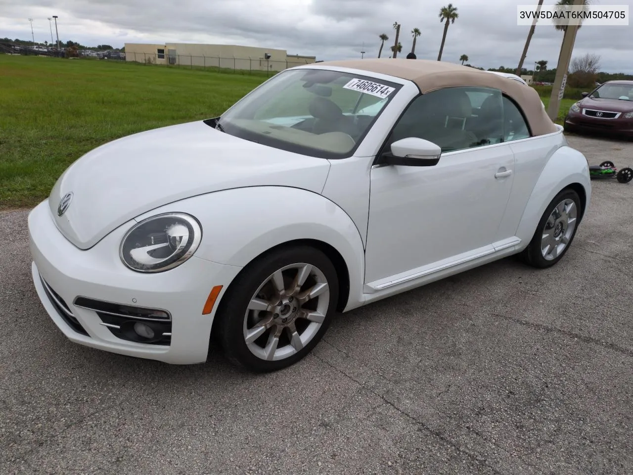 2019 Volkswagen Beetle S VIN: 3VW5DAAT6KM504705 Lot: 74605614