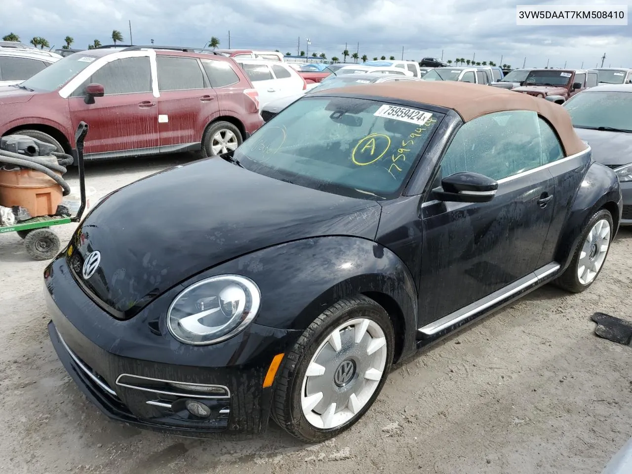 2019 Volkswagen Beetle S VIN: 3VW5DAAT7KM508410 Lot: 75959424