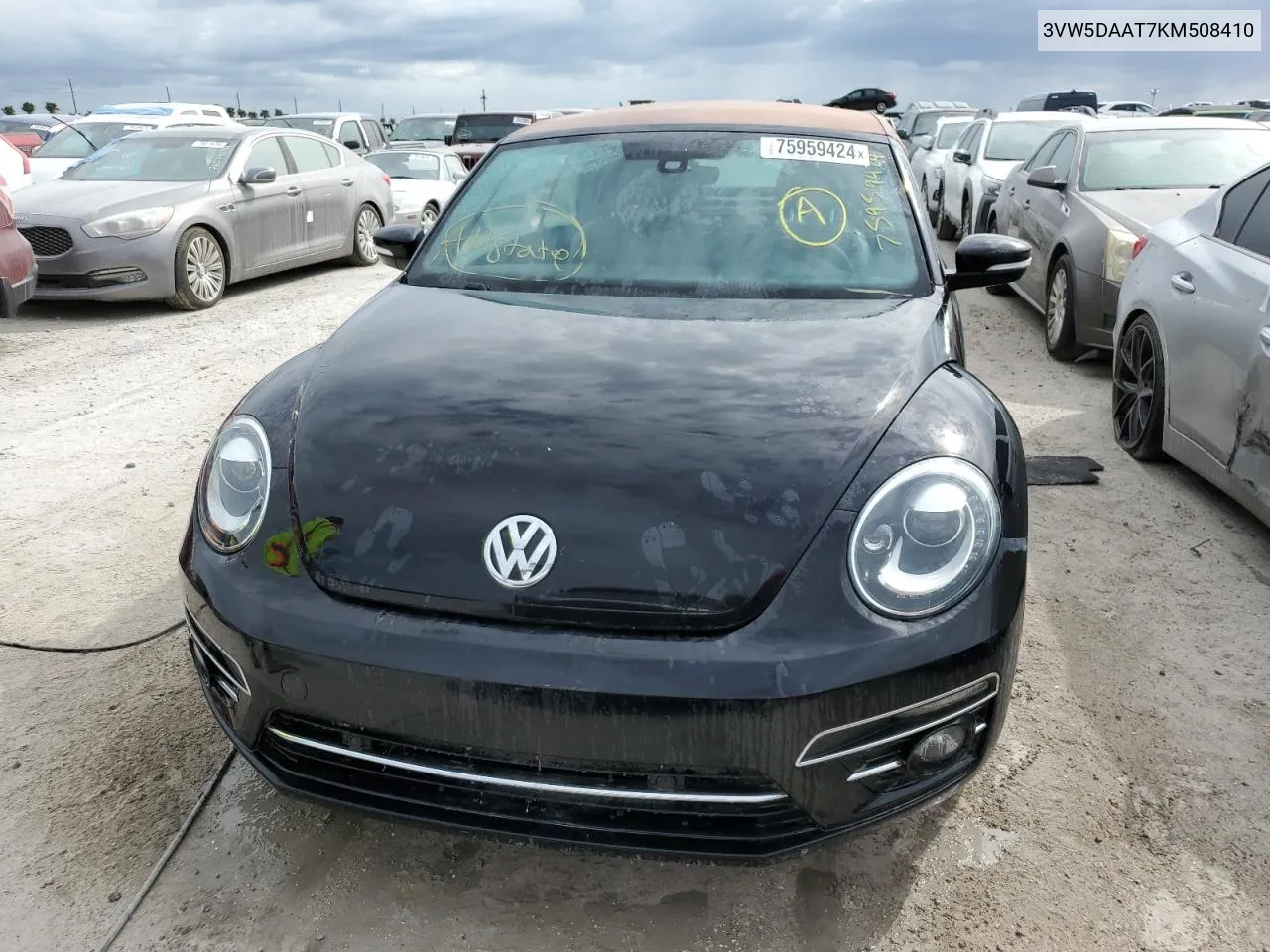 2019 Volkswagen Beetle S VIN: 3VW5DAAT7KM508410 Lot: 75959424