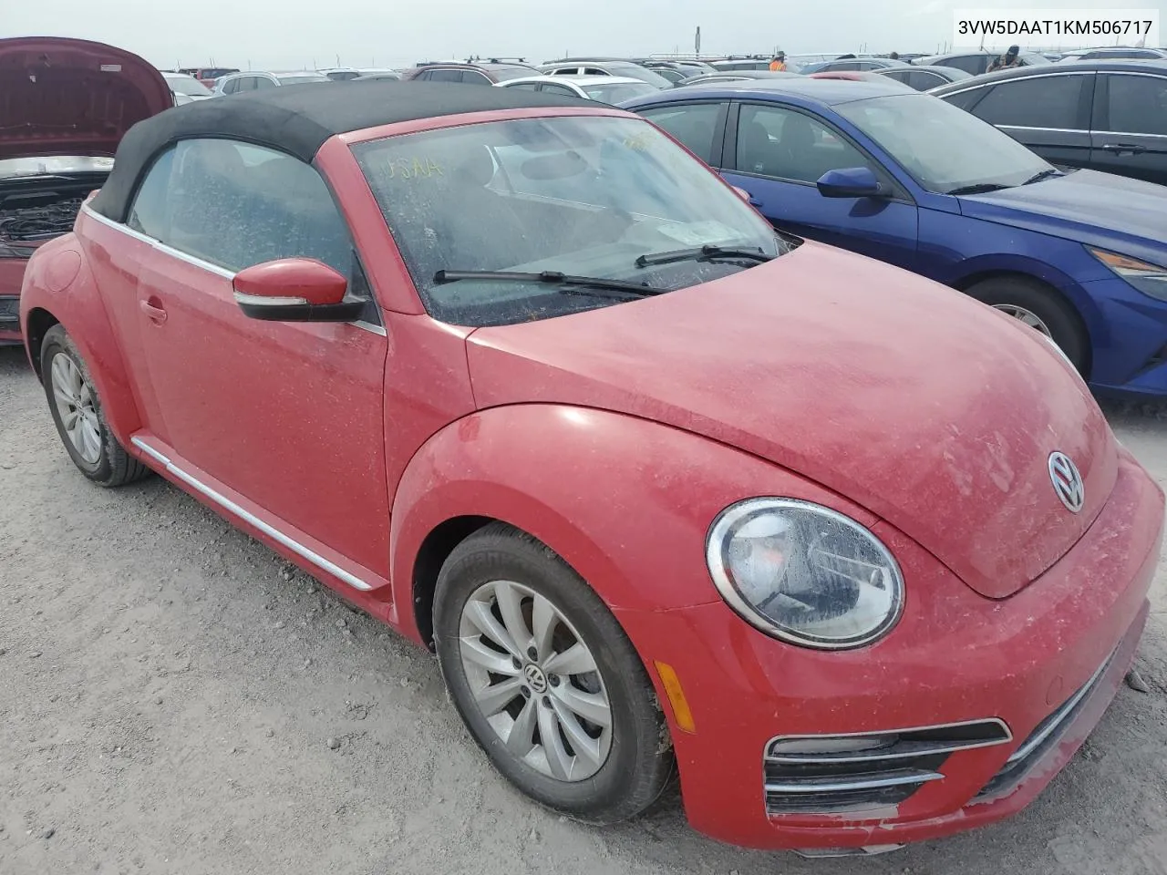 2019 Volkswagen Beetle S VIN: 3VW5DAAT1KM506717 Lot: 76083304