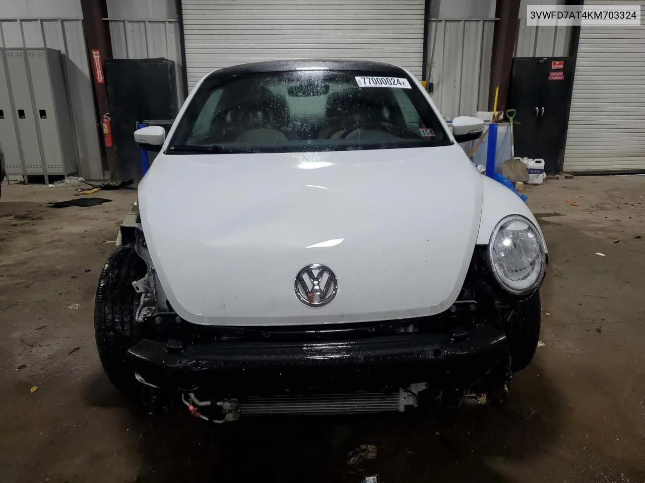 2019 Volkswagen Beetle S VIN: 3VWFD7AT4KM703324 Lot: 77000024