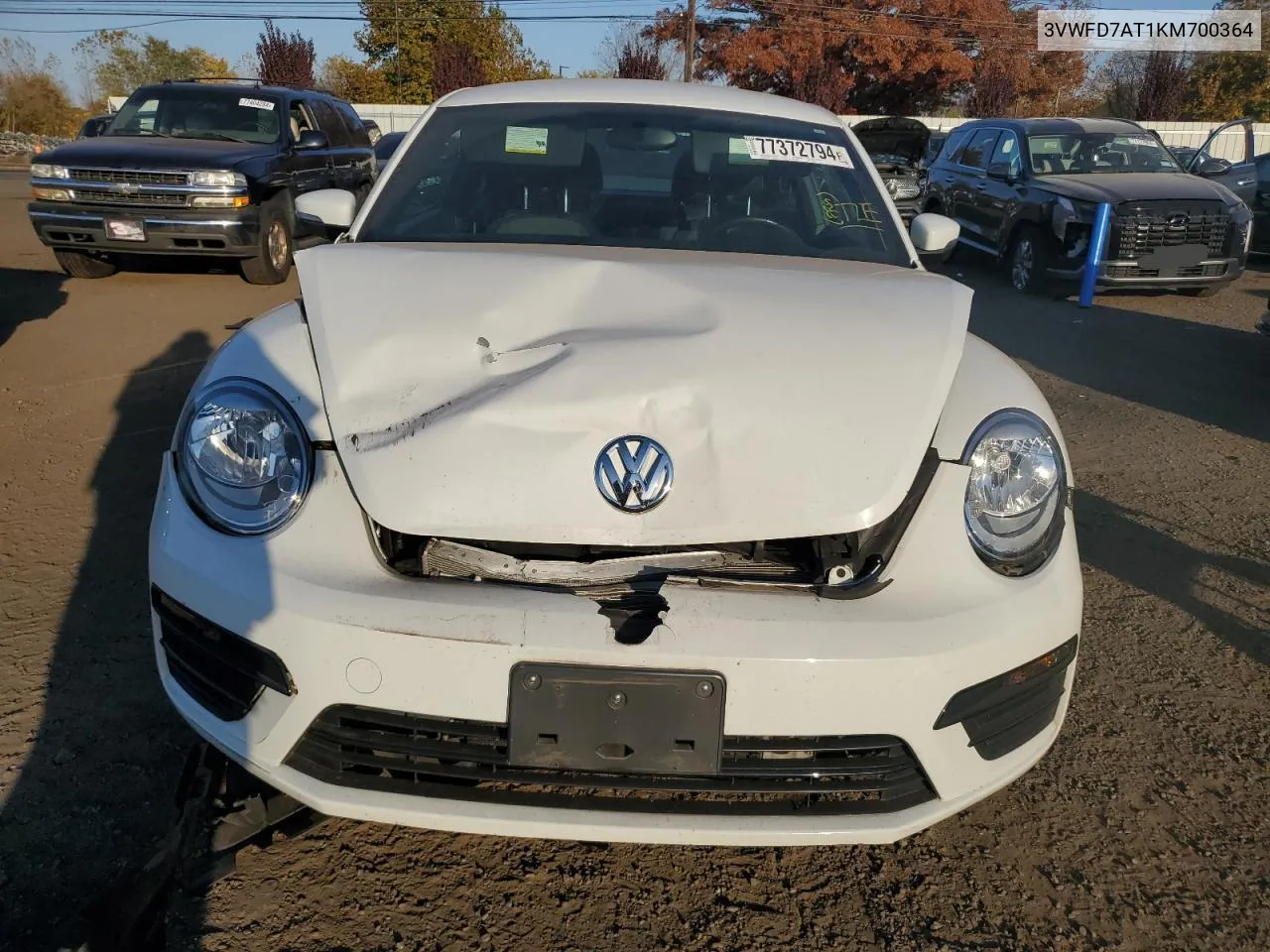 2019 Volkswagen Beetle S VIN: 3VWFD7AT1KM700364 Lot: 77372794