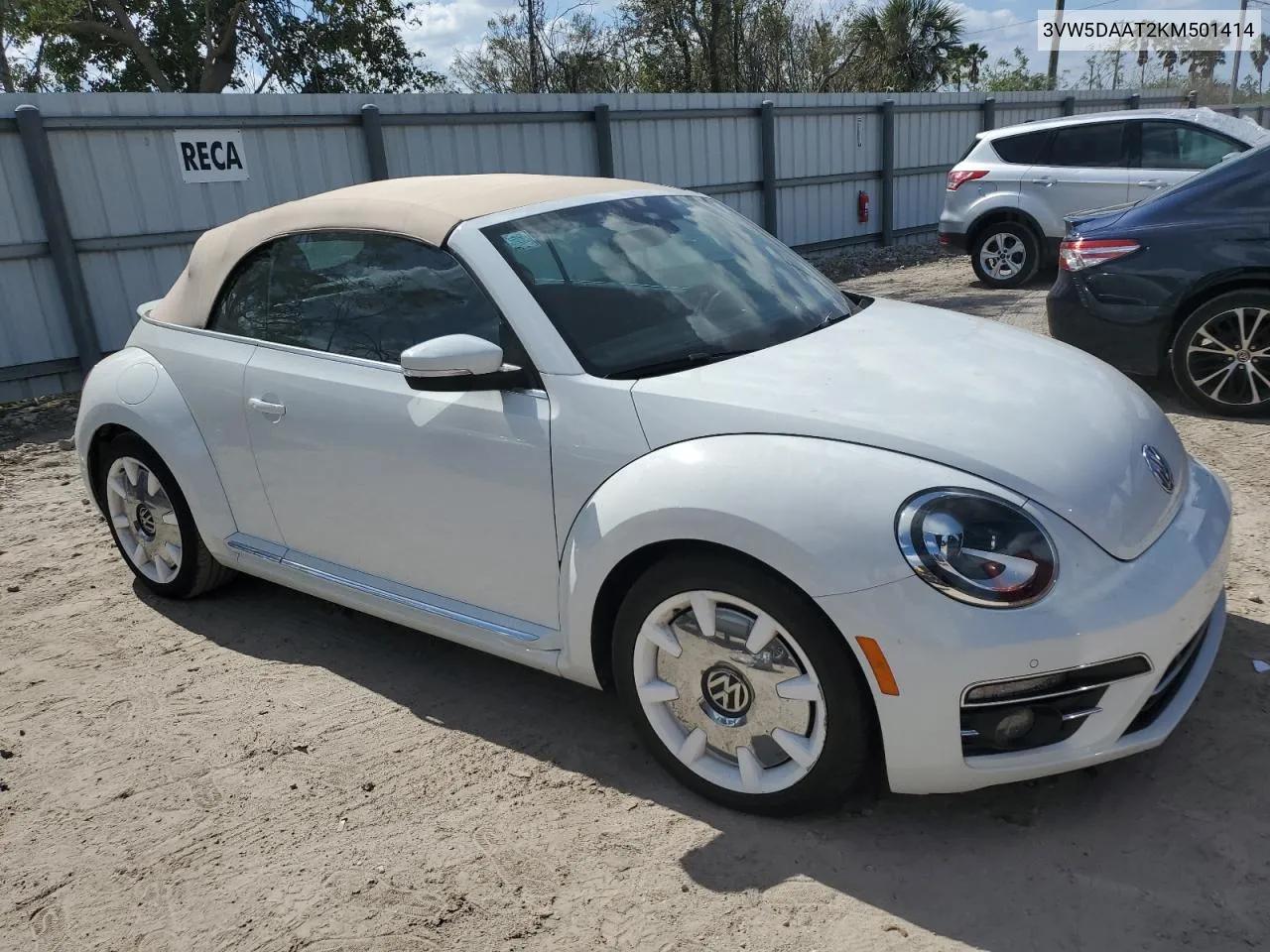 2019 Volkswagen Beetle S VIN: 3VW5DAAT2KM501414 Lot: 78307574