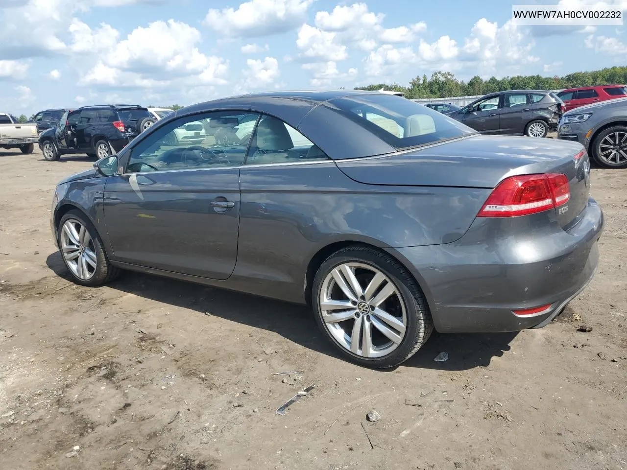 WVWFW7AH0CV002232 2012 Volkswagen Eos Lux