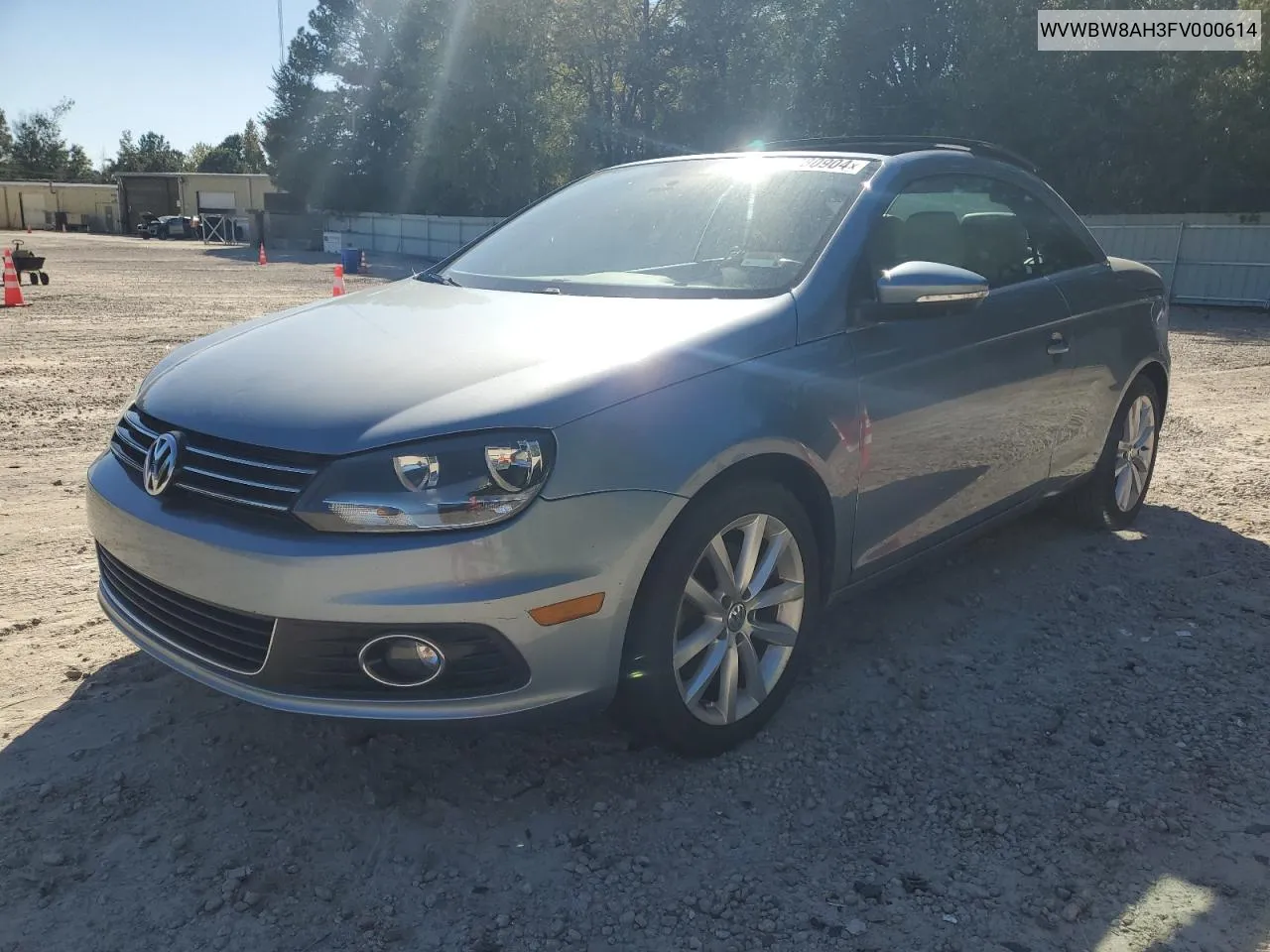 2015 Volkswagen Eos Komfort VIN: WVWBW8AH3FV000614 Lot: 76080904