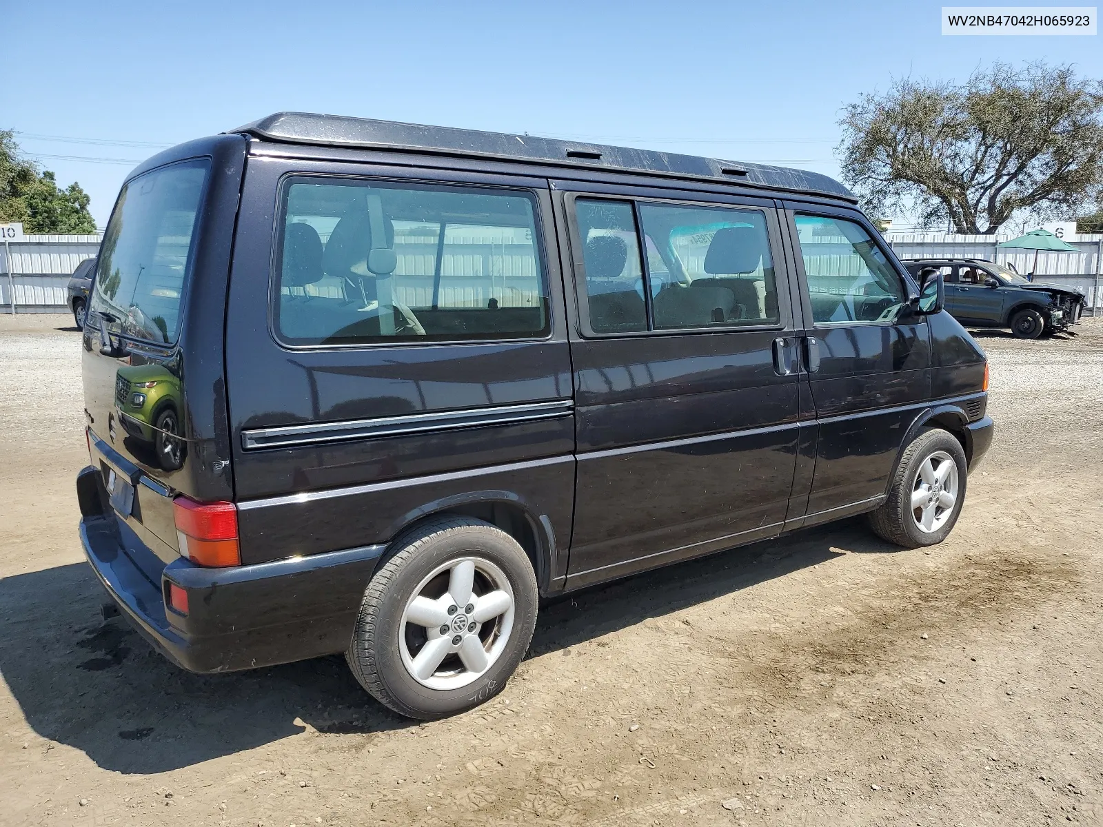 2002 Volkswagen Eurovan Mv VIN: WV2NB47042H065923 Lot: 62487954