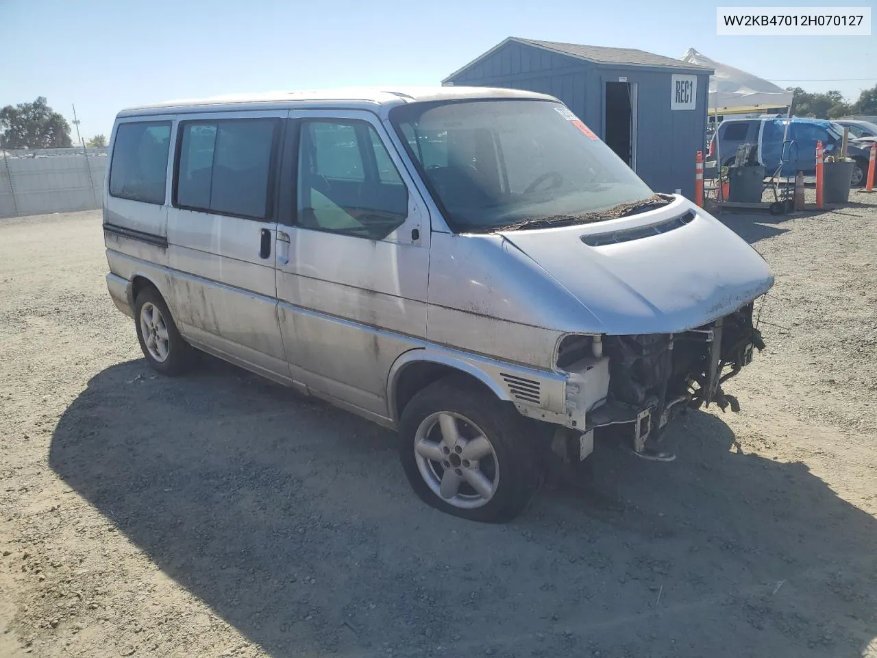 2002 Volkswagen Eurovan Gls VIN: WV2KB47012H070127 Lot: 72076154