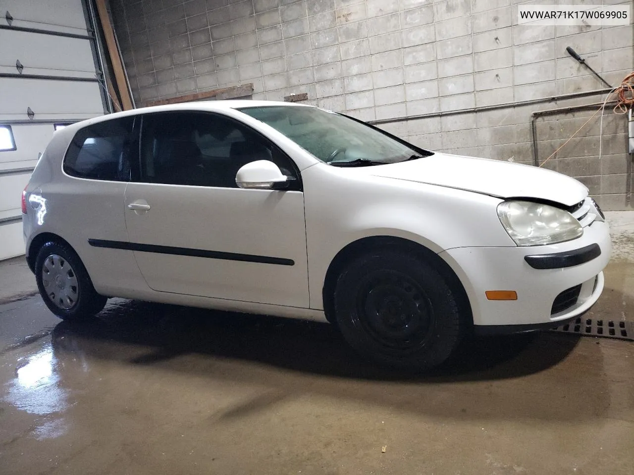 WVWAR71K17W069905 2007 Volkswagen Rabbit