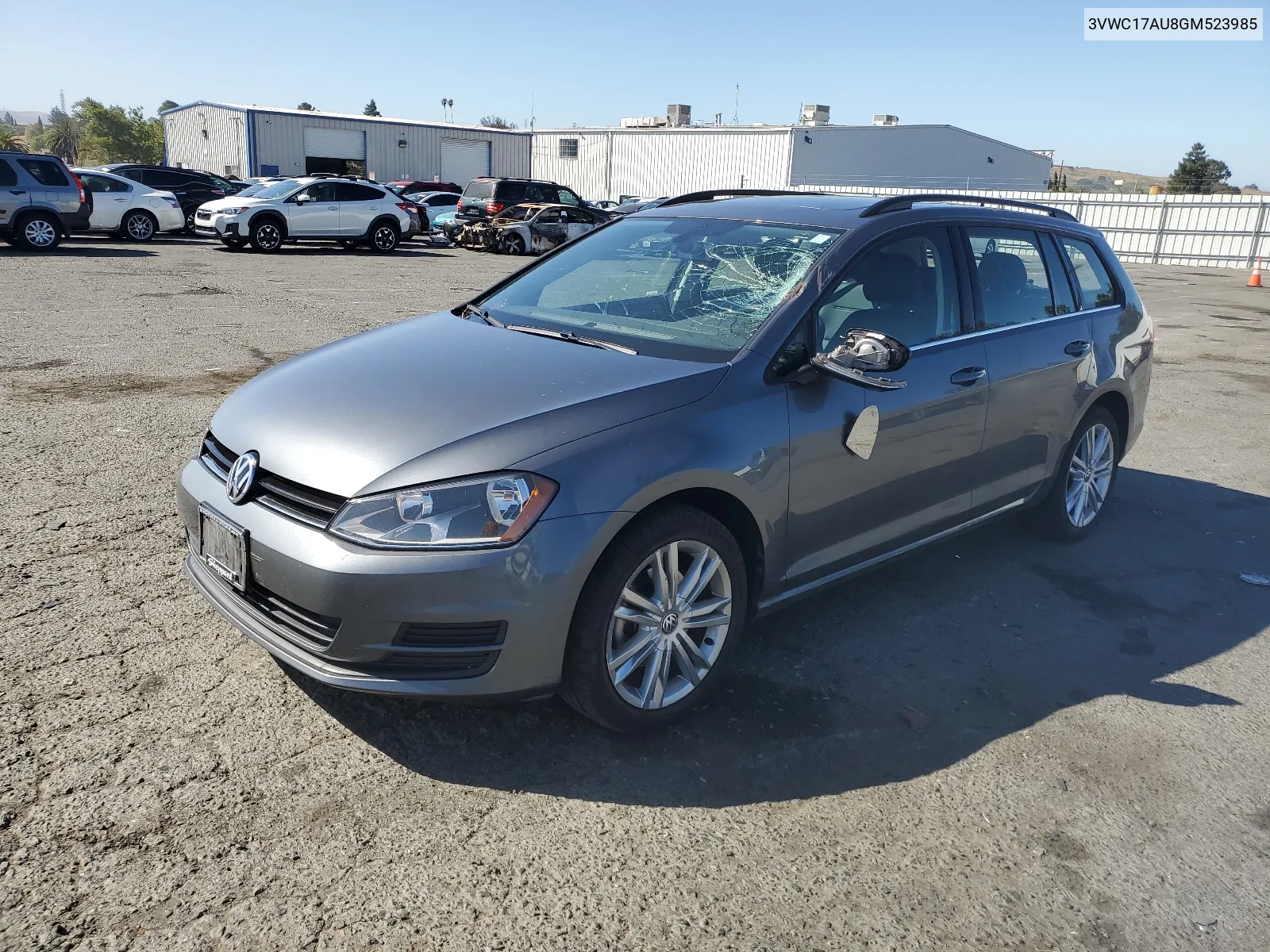 3VWC17AU8GM523985 2016 Volkswagen Golf Sportwagen S