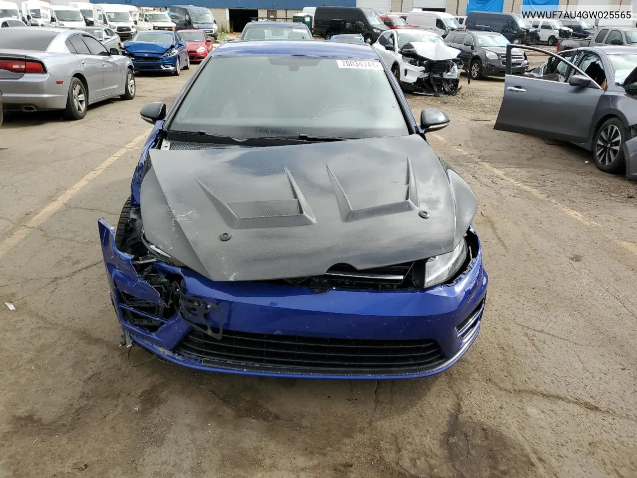 WVWUF7AU4GW025565 2016 Volkswagen Golf R