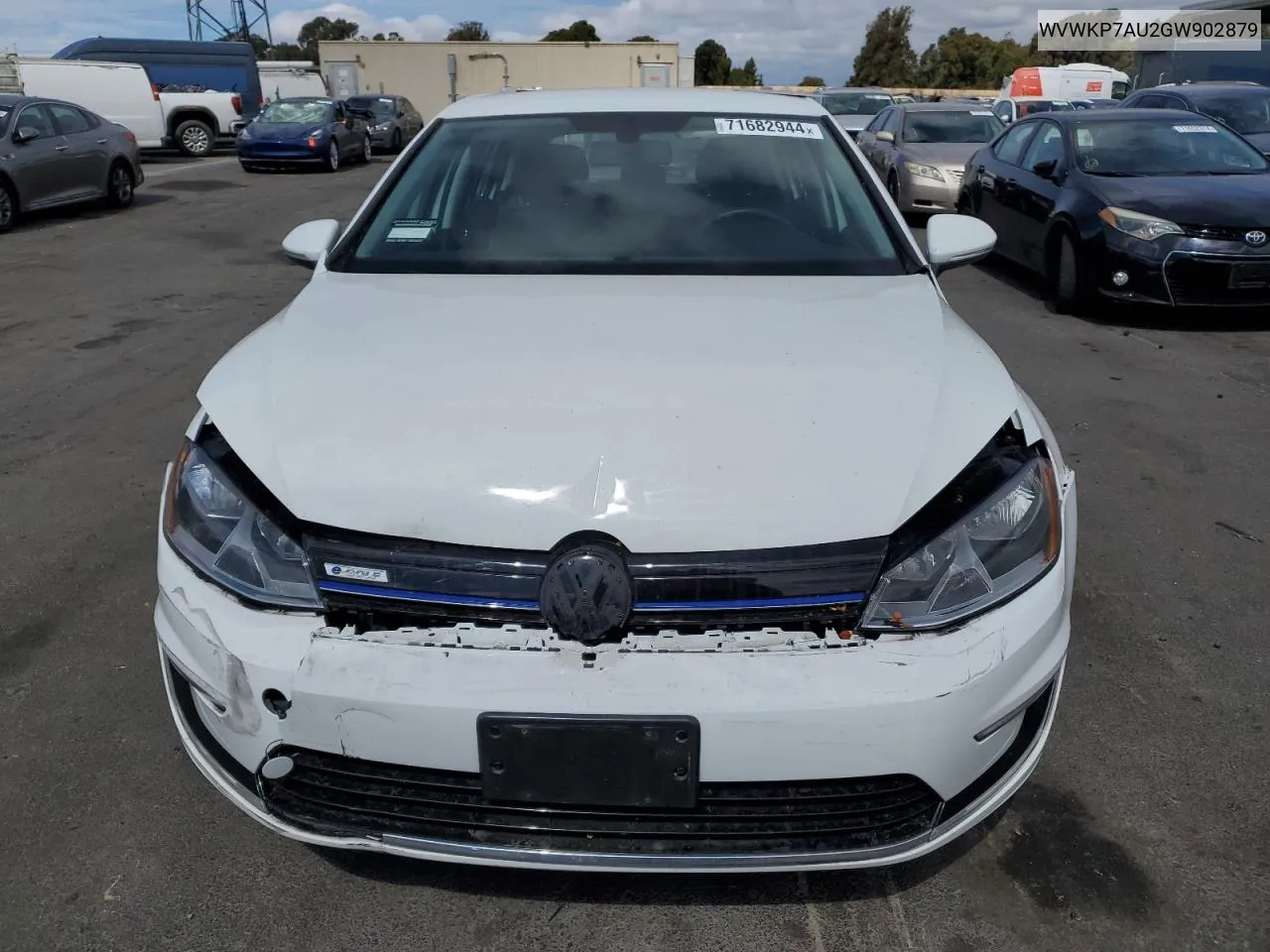 WVWKP7AU2GW902879 2016 Volkswagen E-Golf Se