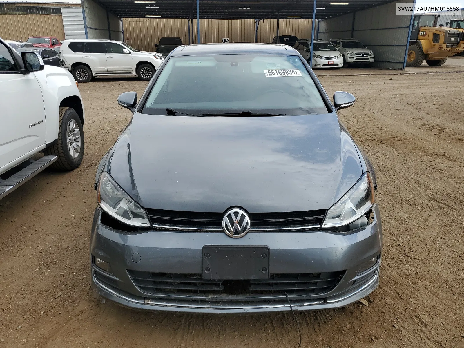 2017 Volkswagen Golf S VIN: 3VW217AU7HM015858 Lot: 66169934