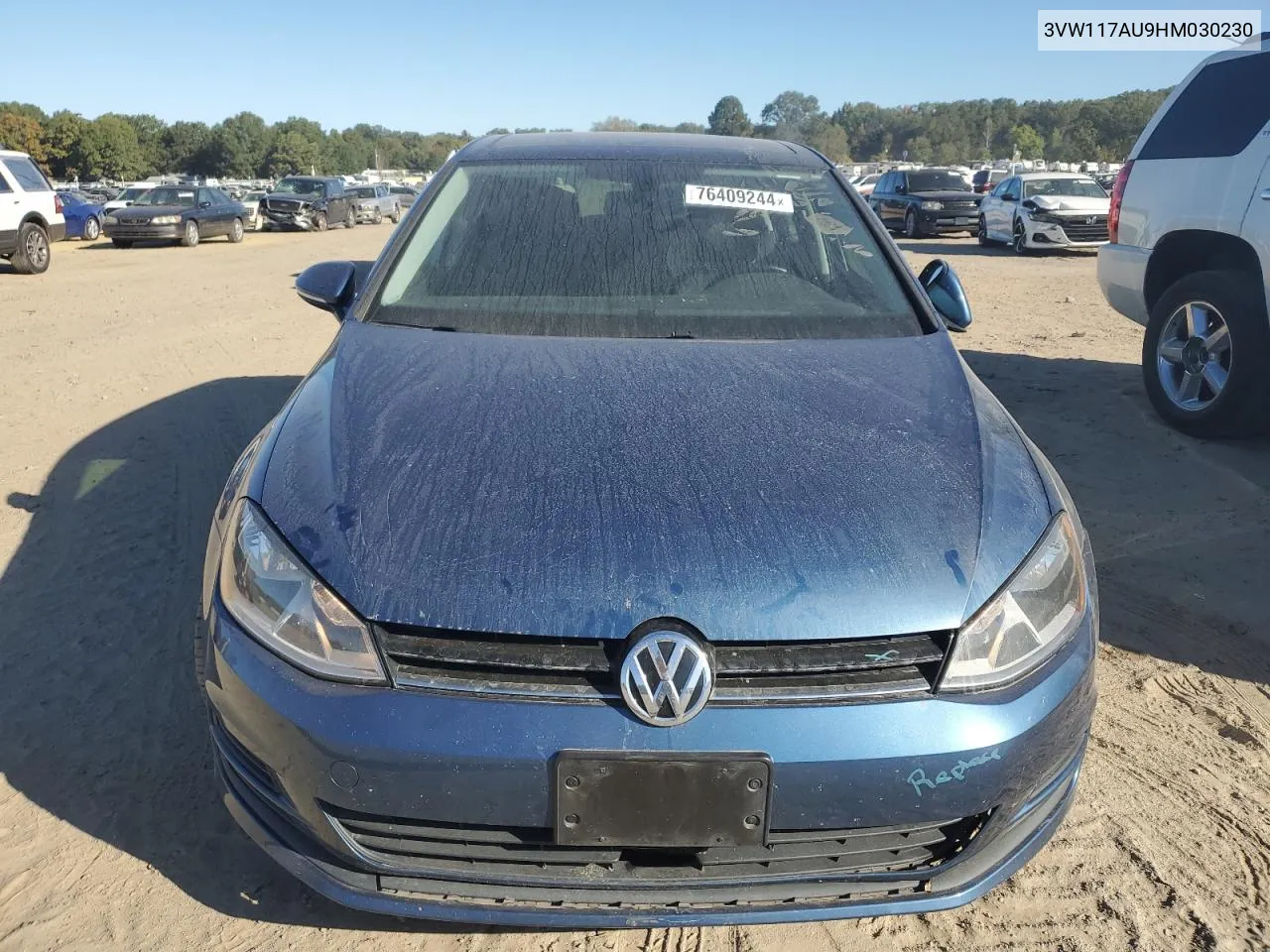 2017 Volkswagen Golf S VIN: 3VW117AU9HM030230 Lot: 76409244