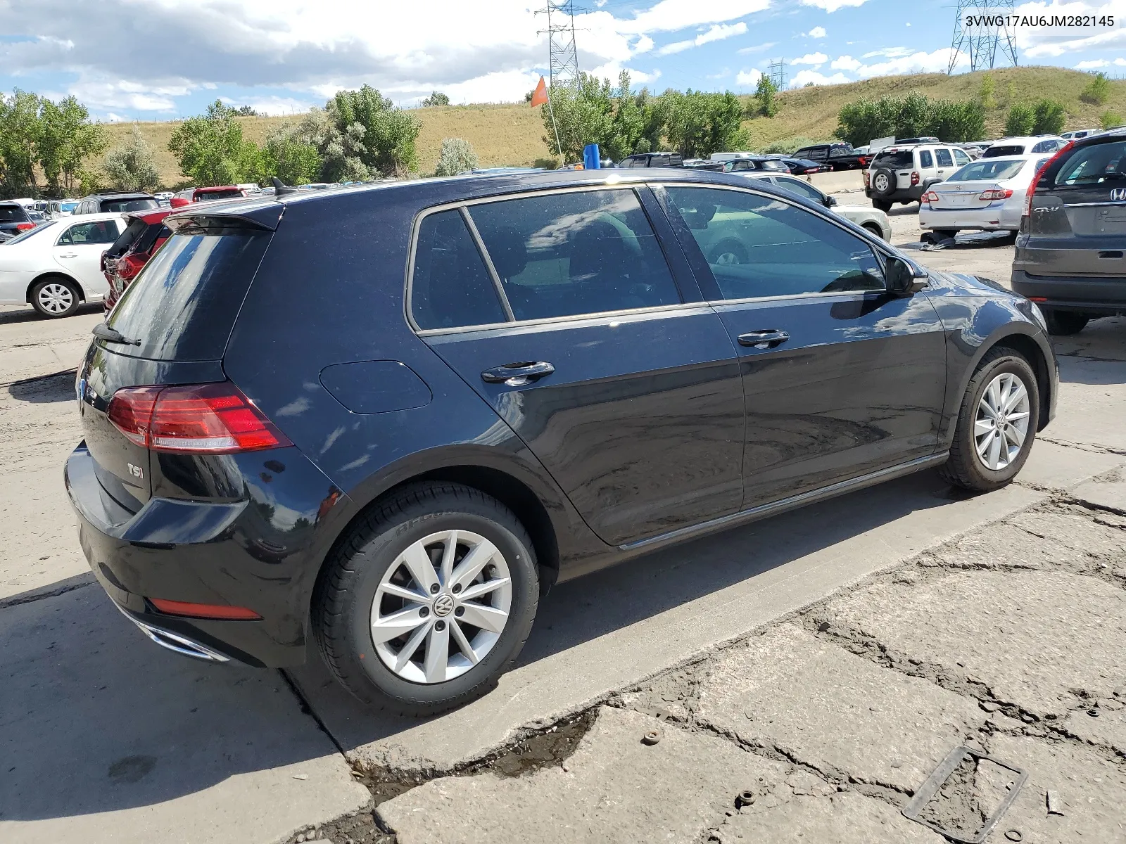 2018 Volkswagen Golf S VIN: 3VWG17AU6JM282145 Lot: 68083264