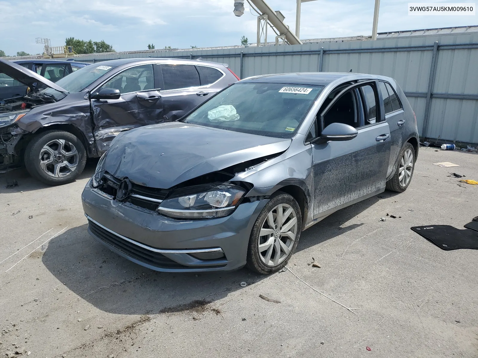 3VWG57AU5KM009610 2019 Volkswagen Golf S