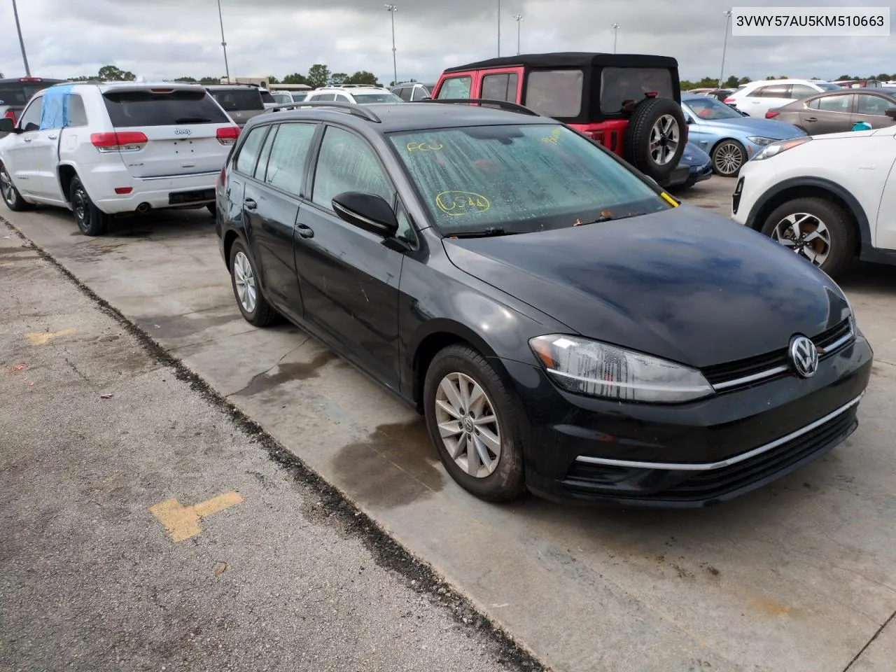 3VWY57AU5KM510663 2019 Volkswagen Golf Sportwagen S