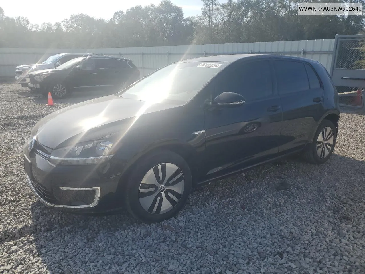 2019 Volkswagen E-Golf Se VIN: WVWKR7AU3KW902540 Lot: 76125254