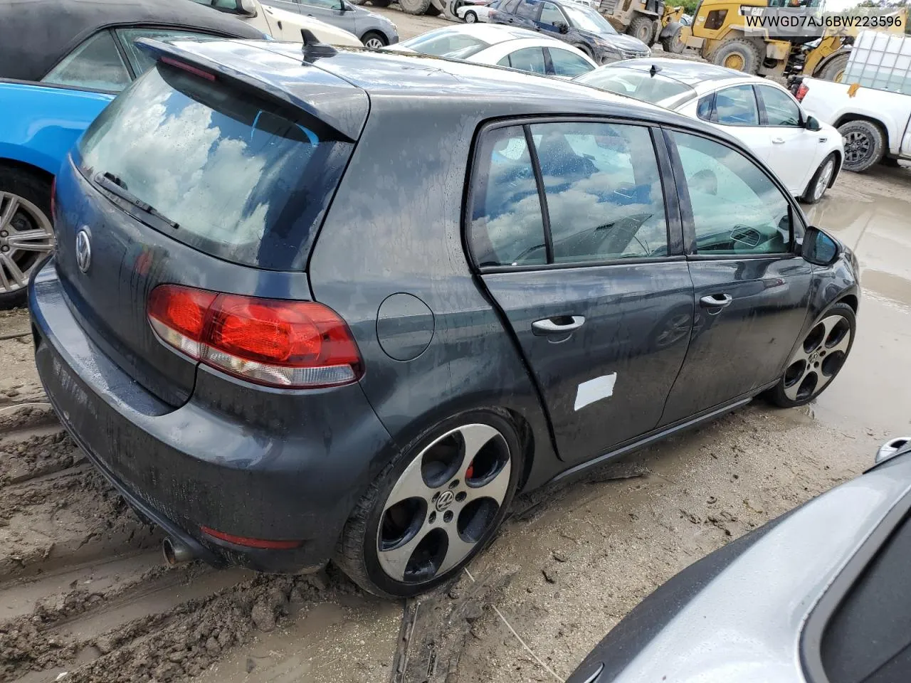 WVWGD7AJ6BW223596 2011 Volkswagen Gti