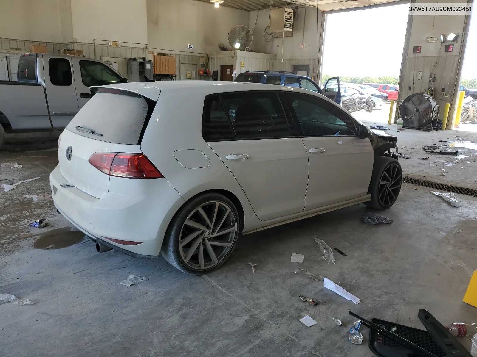 3VW5T7AU9GM023451 2016 Volkswagen Gti S/Se