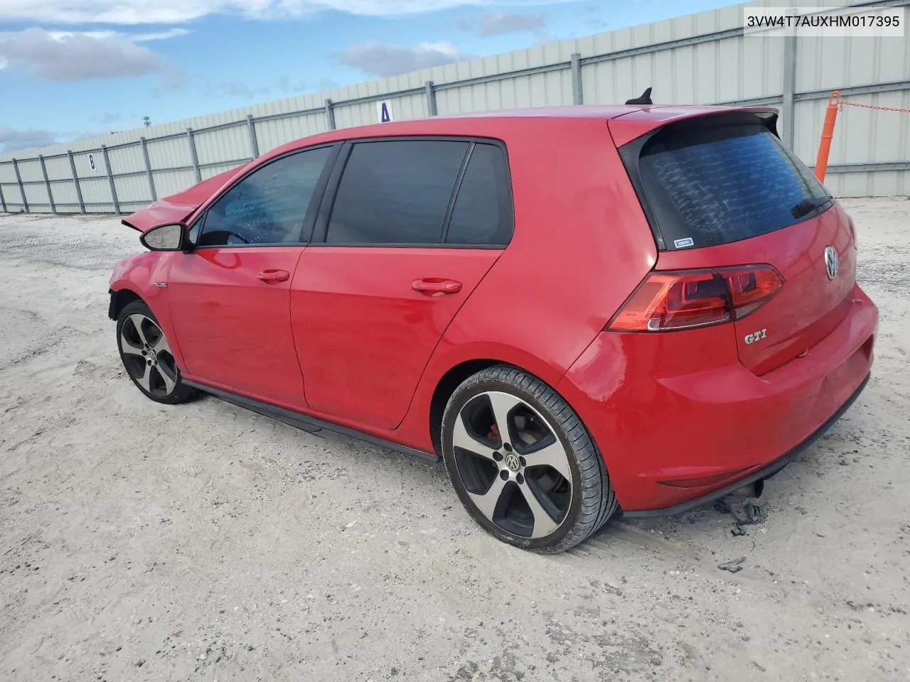 3VW4T7AUXHM017395 2017 Volkswagen Gti S