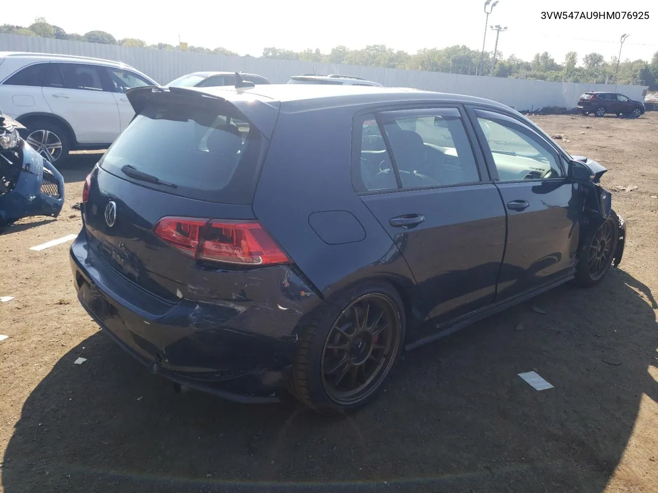 3VW547AU9HM076925 2017 Volkswagen Gti Sport