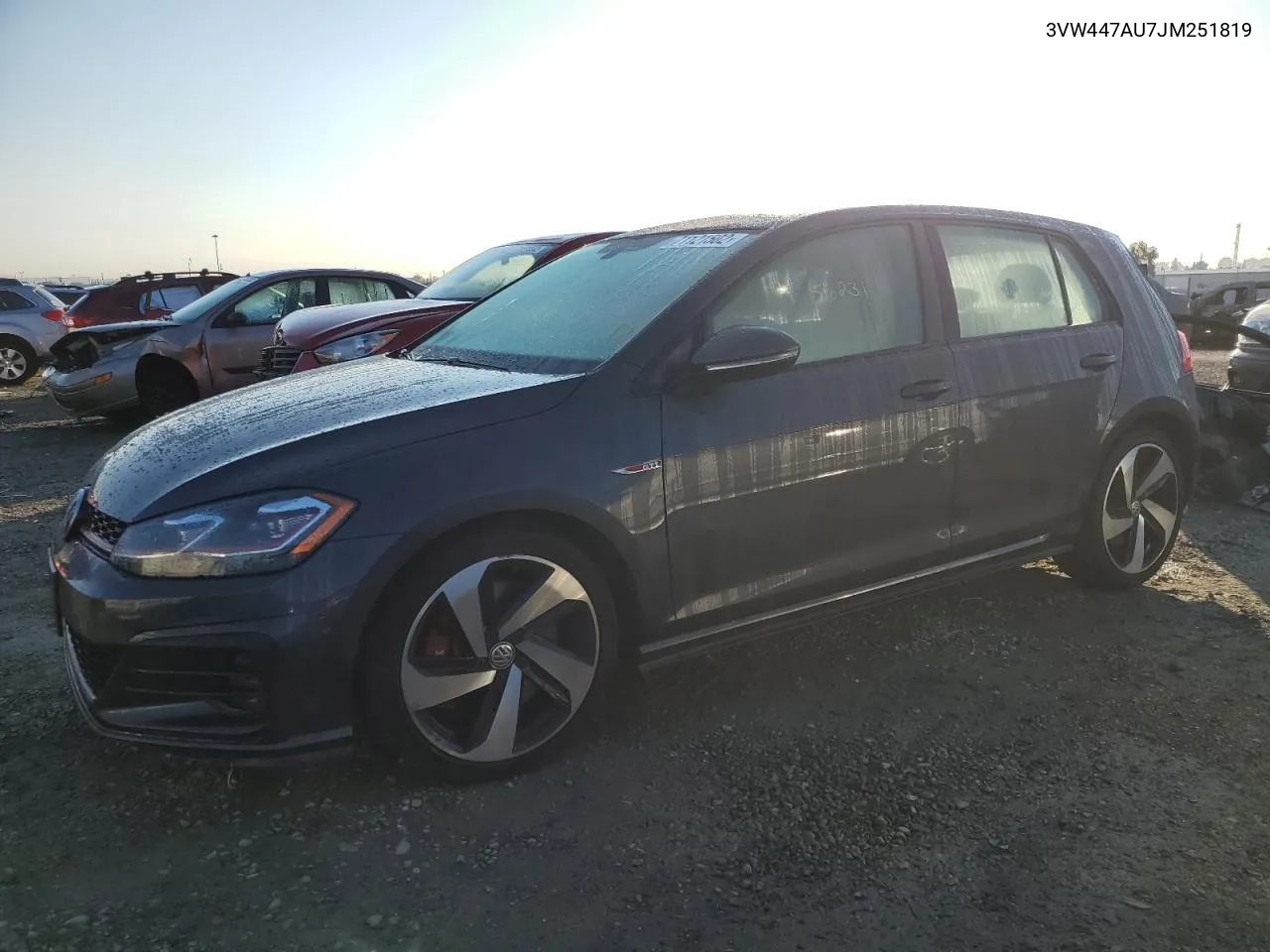 3VW447AU7JM251819 2018 Volkswagen Gti S/Se