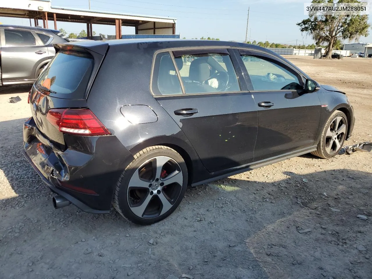 3VW447AU2JM288051 2018 Volkswagen Gti S/Se