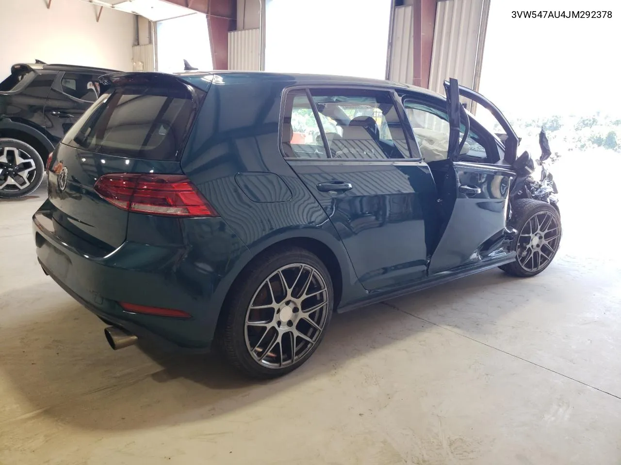 3VW547AU4JM292378 2018 Volkswagen Gti S