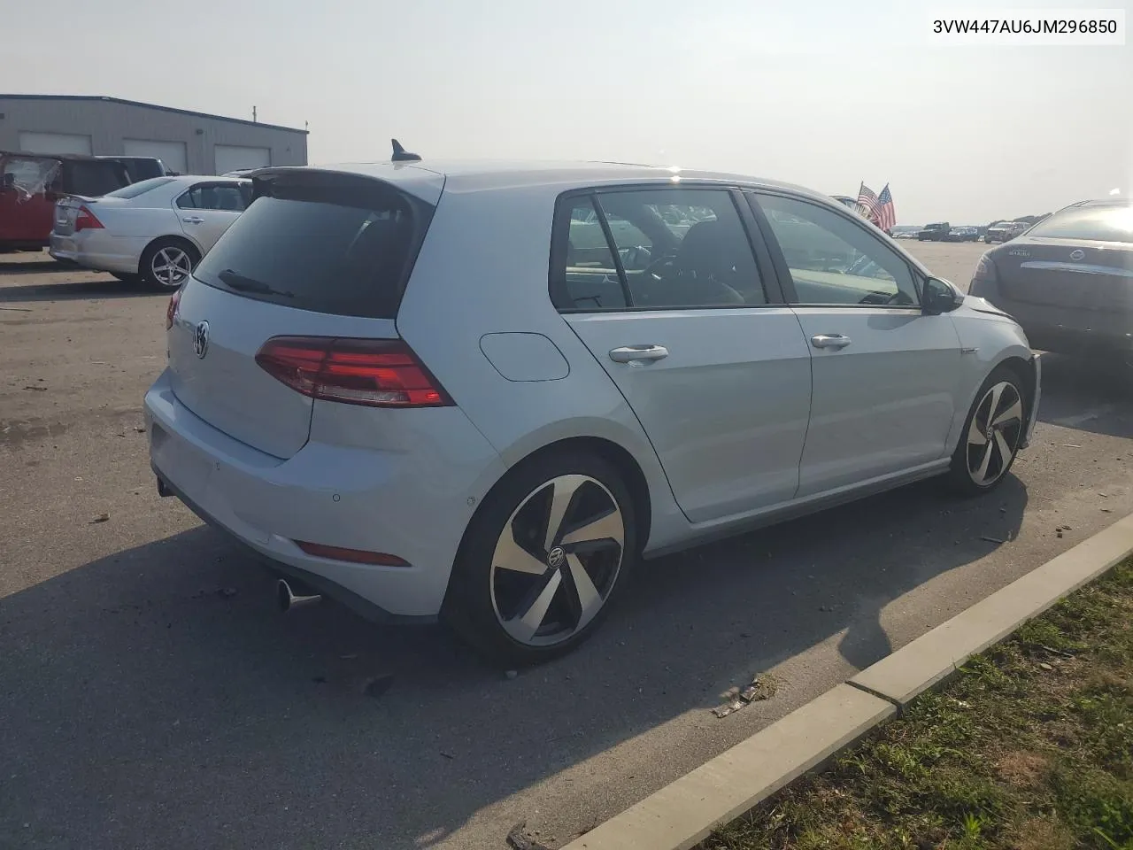 3VW447AU6JM296850 2018 Volkswagen Gti S/Se