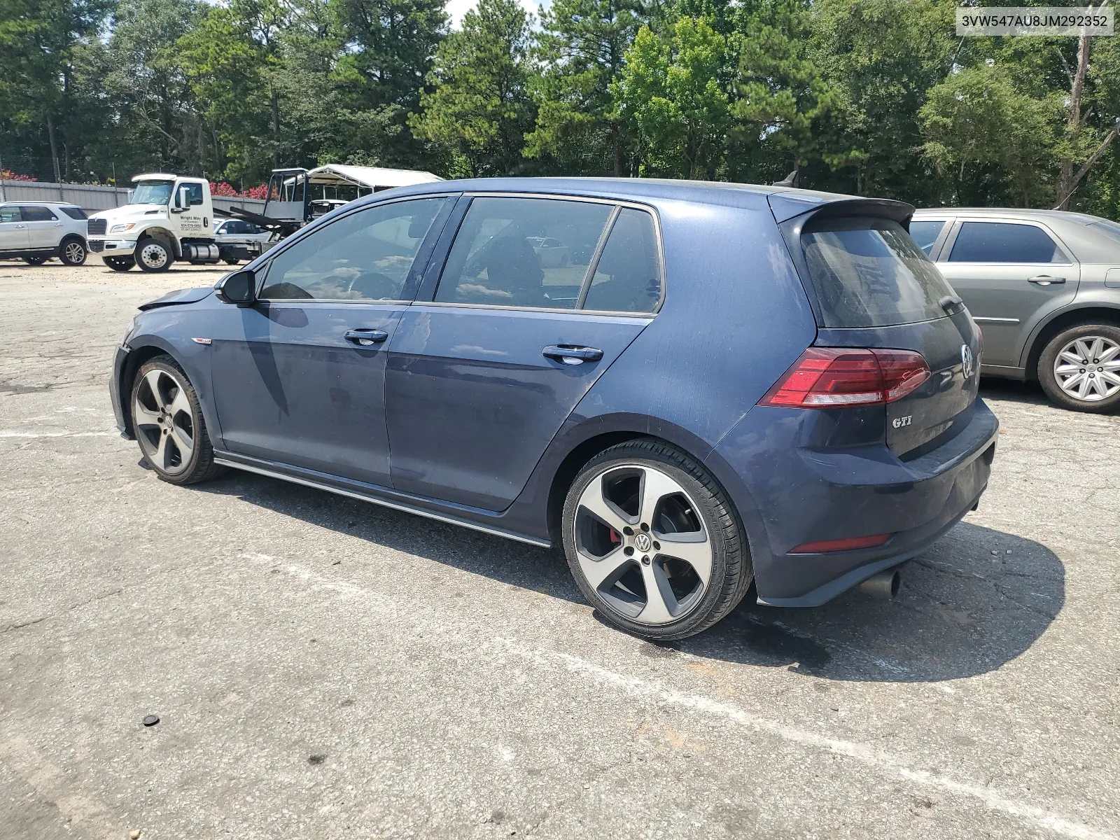 3VW547AU8JM292352 2018 Volkswagen Gti S