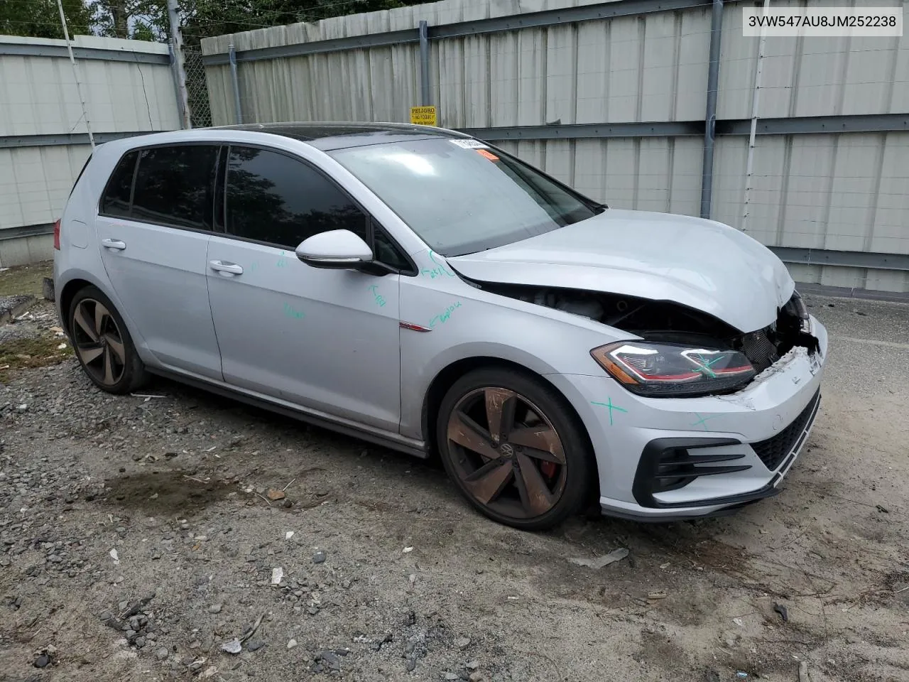 3VW547AU8JM252238 2018 Volkswagen Gti S