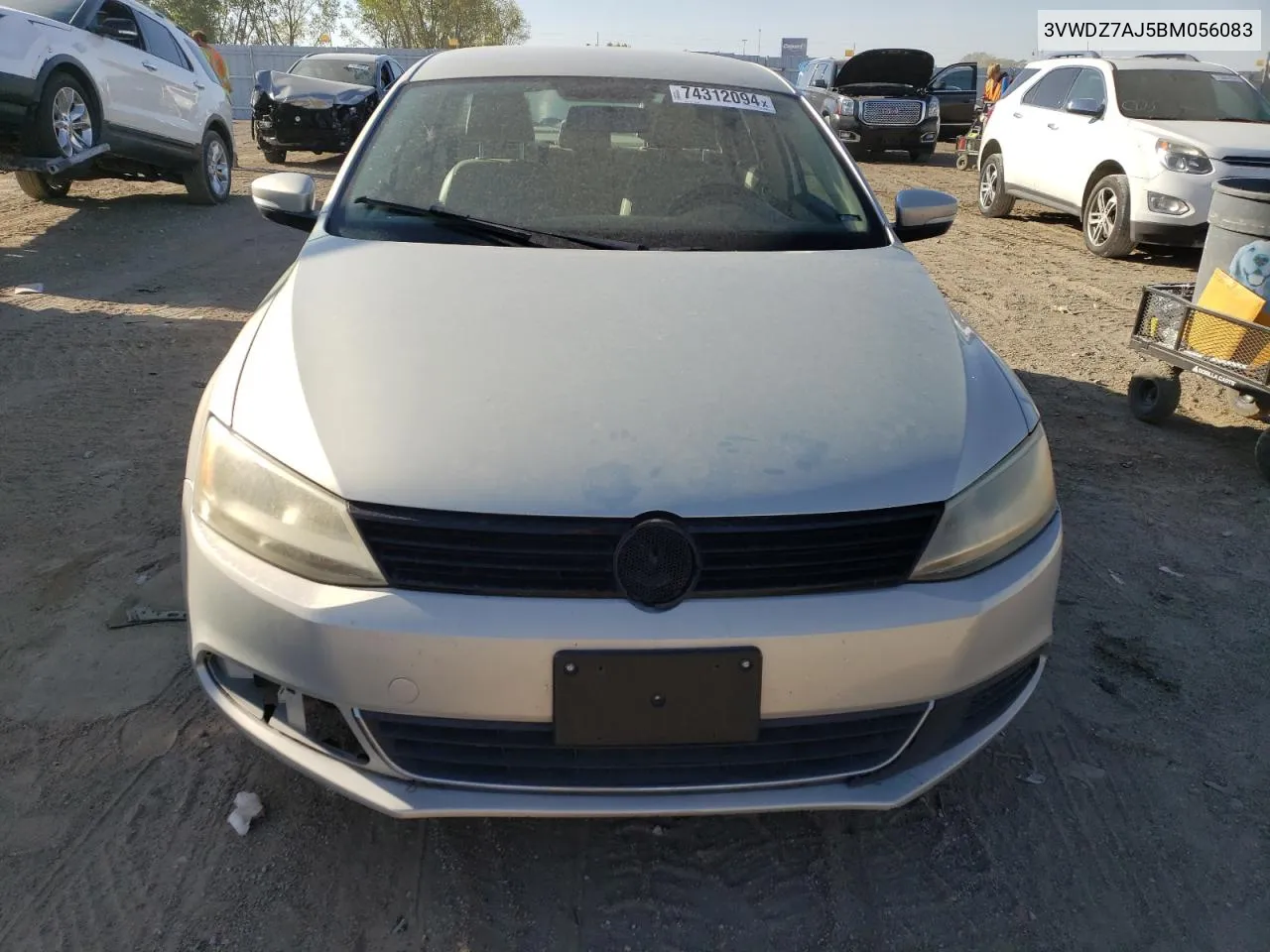 3VWDZ7AJ5BM056083 2011 Volkswagen Jetta Se