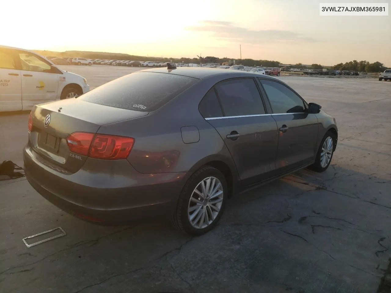 2011 Volkswagen Jetta Sel VIN: 3VWLZ7AJXBM365981 Lot: 75681934