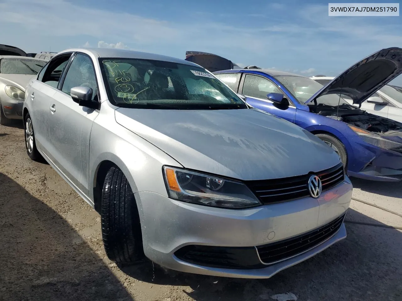 2013 Volkswagen Jetta Se VIN: 3VWDX7AJ7DM251790 Lot: 76623764