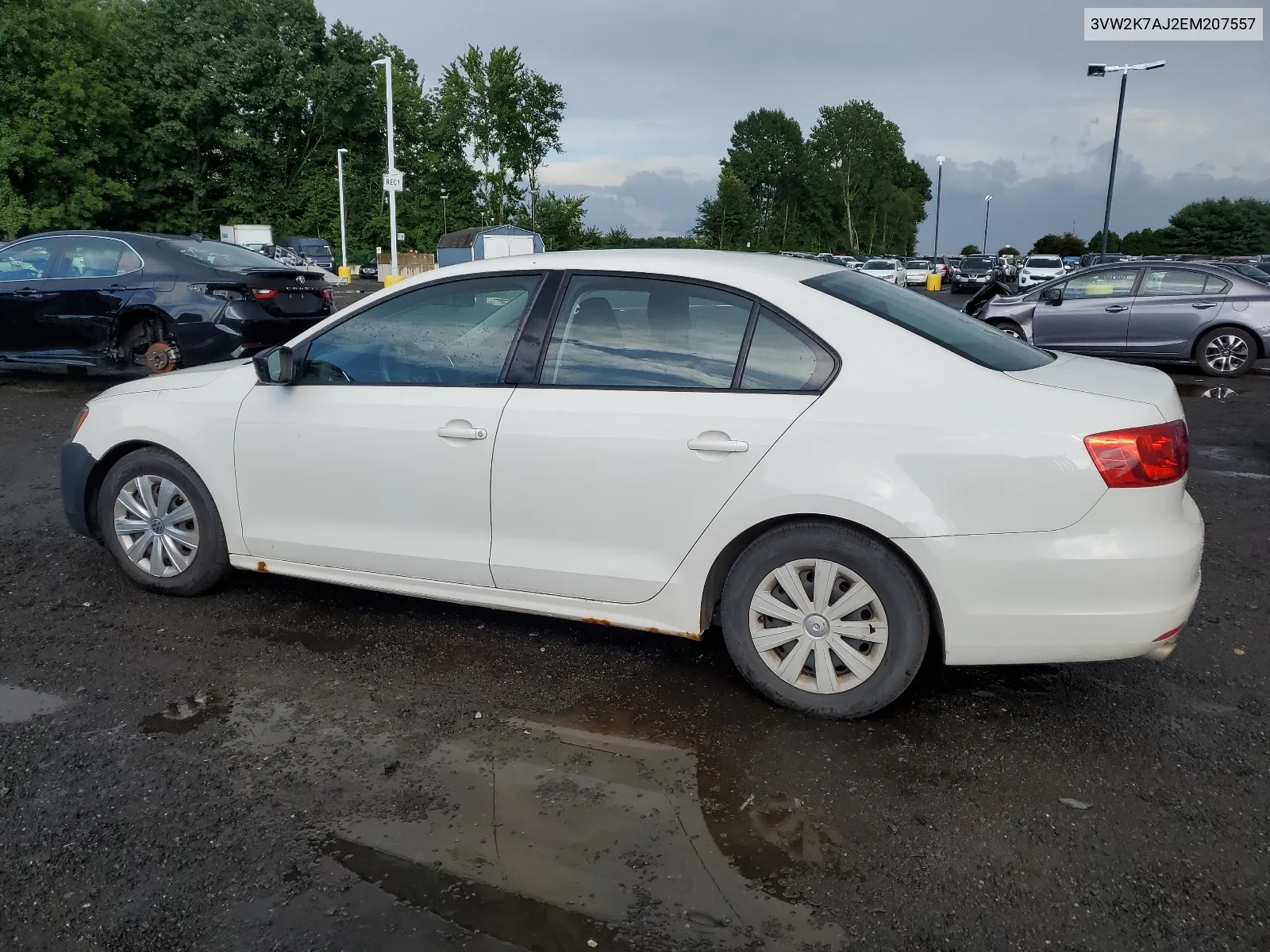 3VW2K7AJ2EM207557 2014 Volkswagen Jetta Base