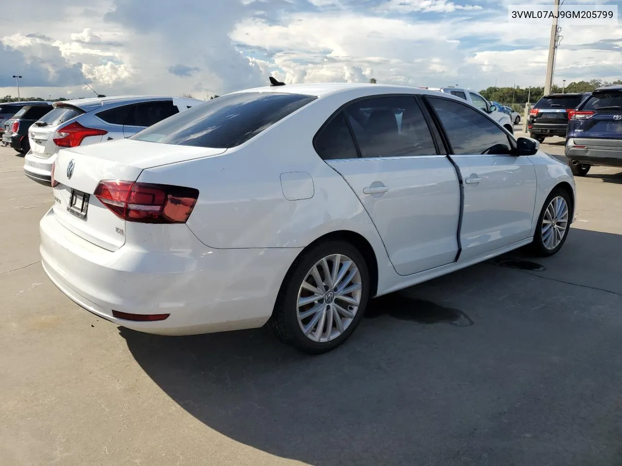 3VWL07AJ9GM205799 2016 Volkswagen Jetta Sel