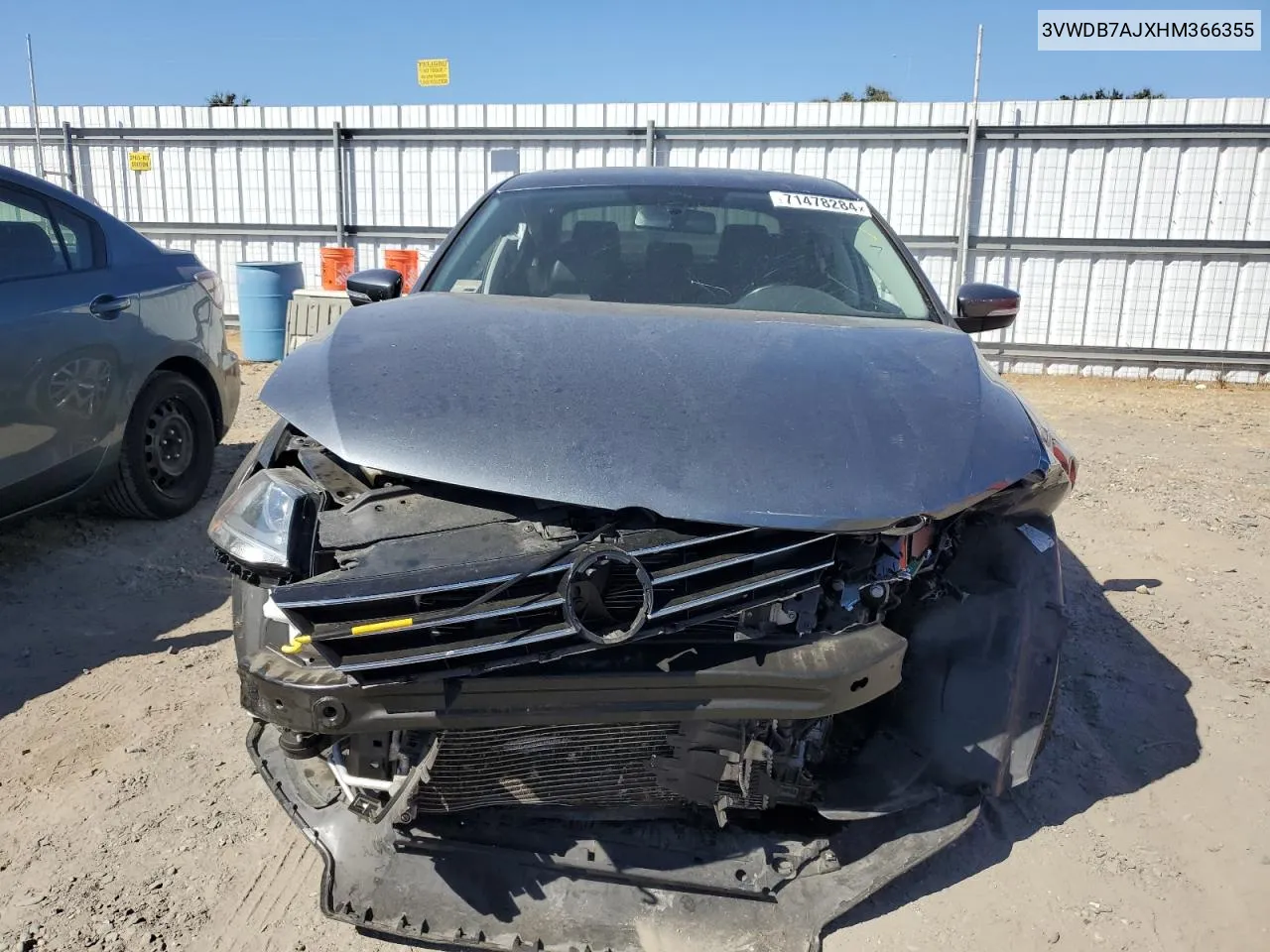 3VWDB7AJXHM366355 2017 Volkswagen Jetta Se