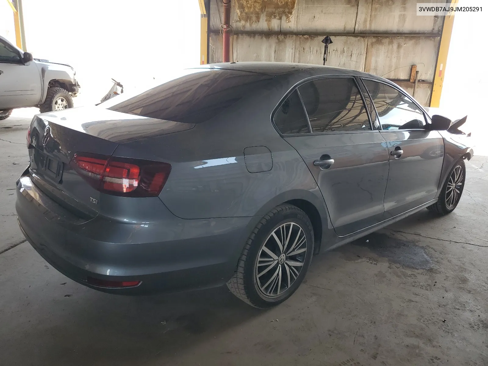 3VWDB7AJ9JM205291 2018 Volkswagen Jetta Se