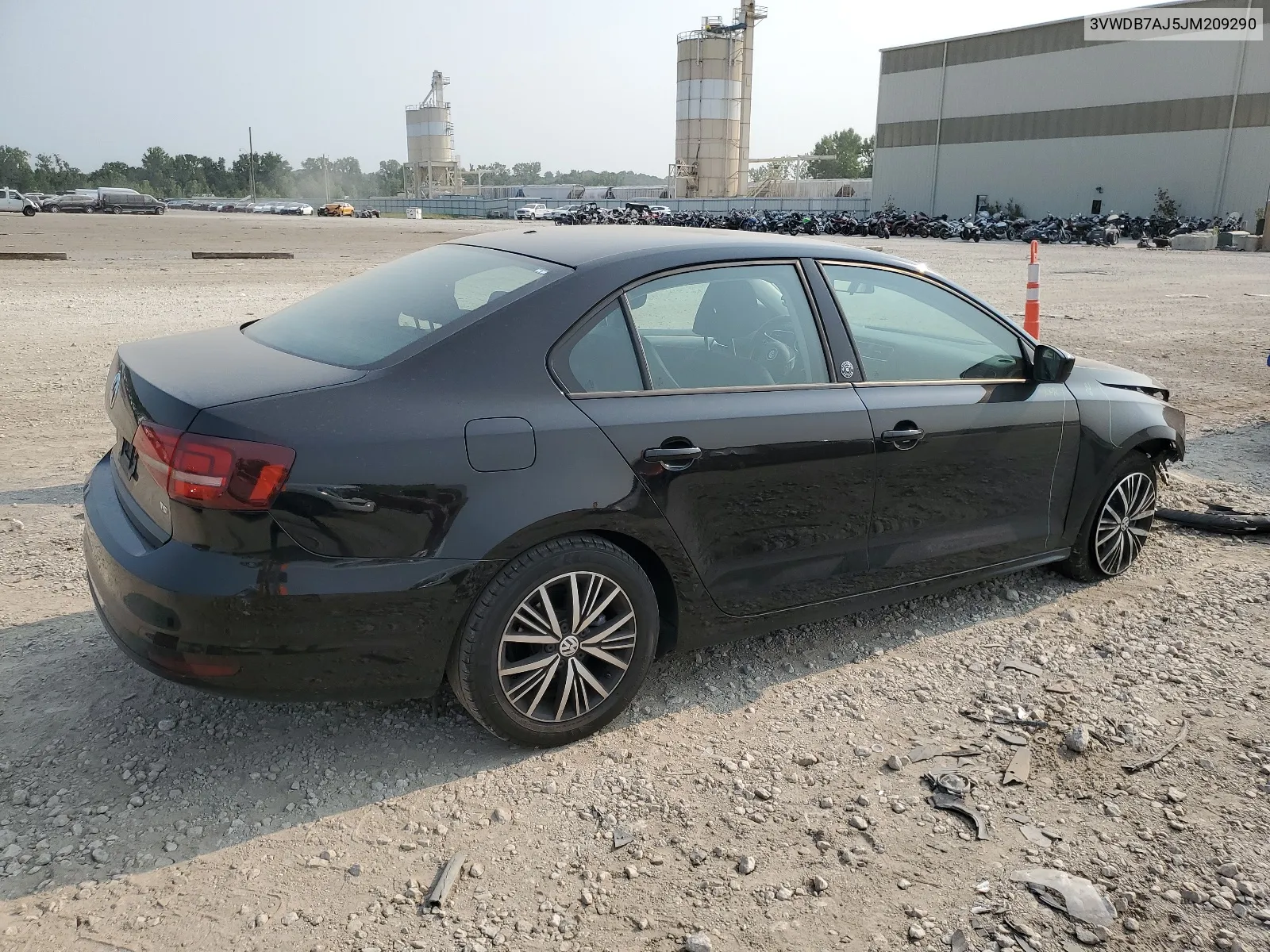 3VWDB7AJ5JM209290 2018 Volkswagen Jetta Se