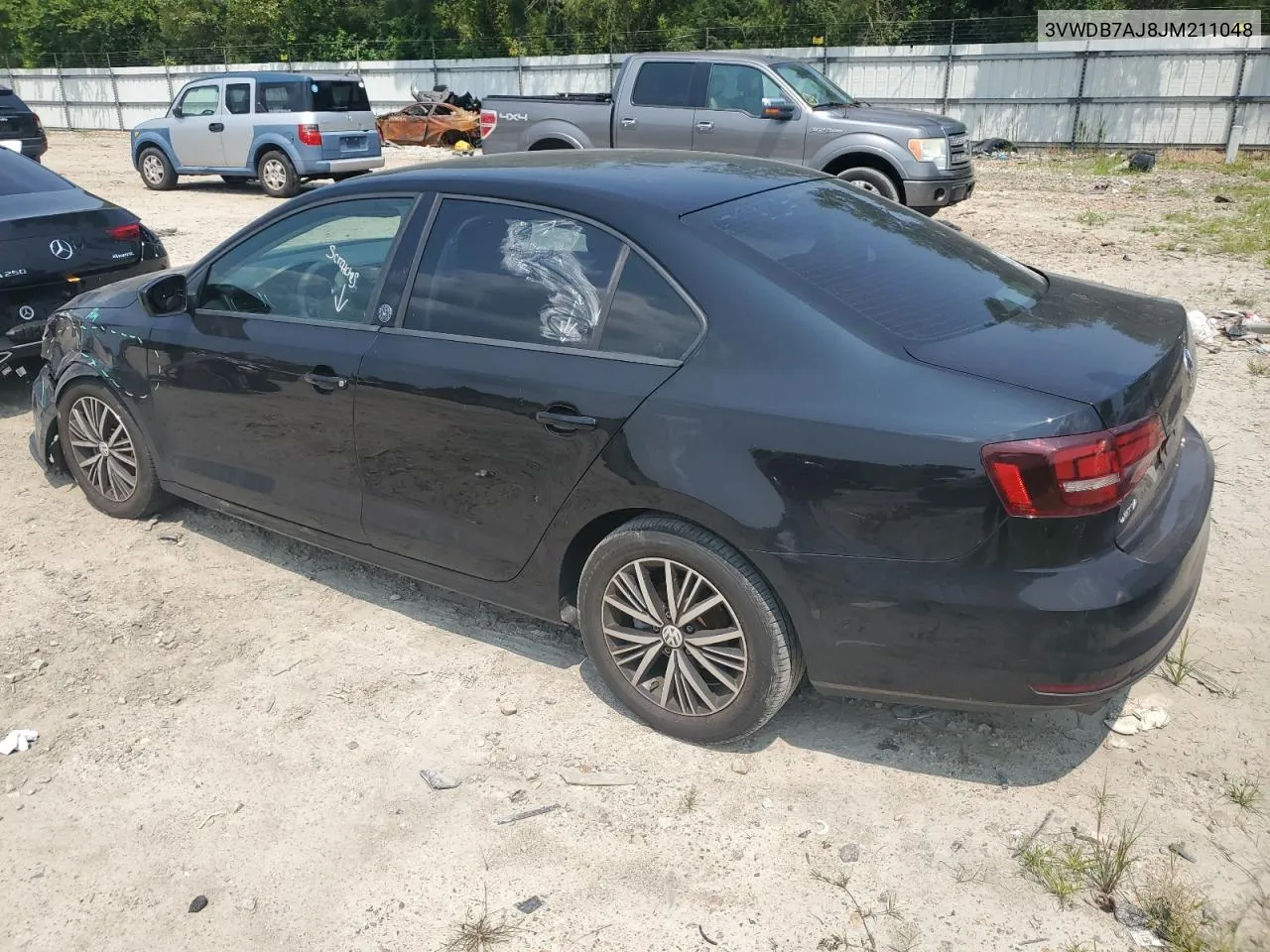 3VWDB7AJ8JM211048 2018 Volkswagen Jetta Se