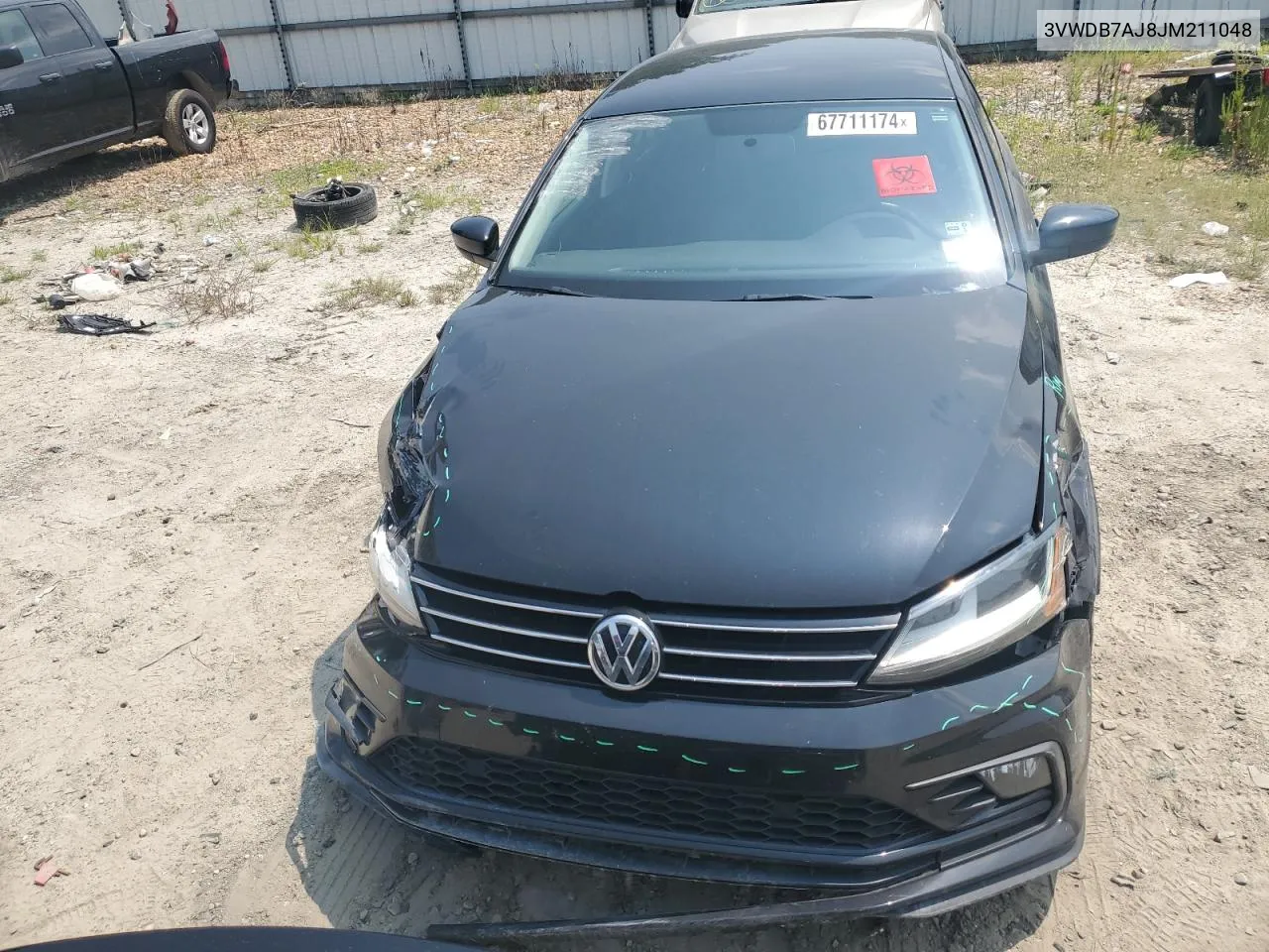 3VWDB7AJ8JM211048 2018 Volkswagen Jetta Se