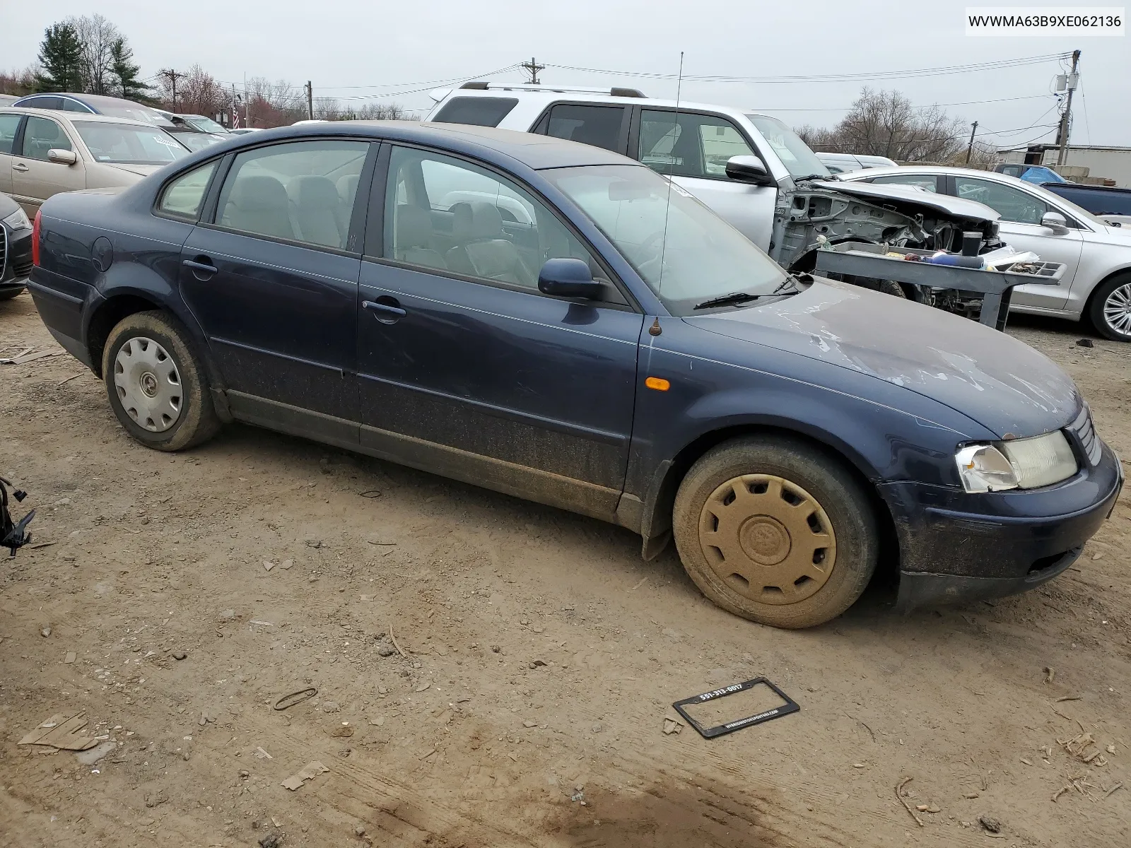 WVWMA63B9XE062136 1999 Volkswagen Passat Gls