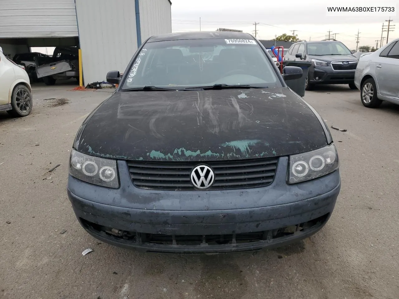 1999 Volkswagen Passat Gls VIN: WVWMA63B0XE175733 Lot: 76950824