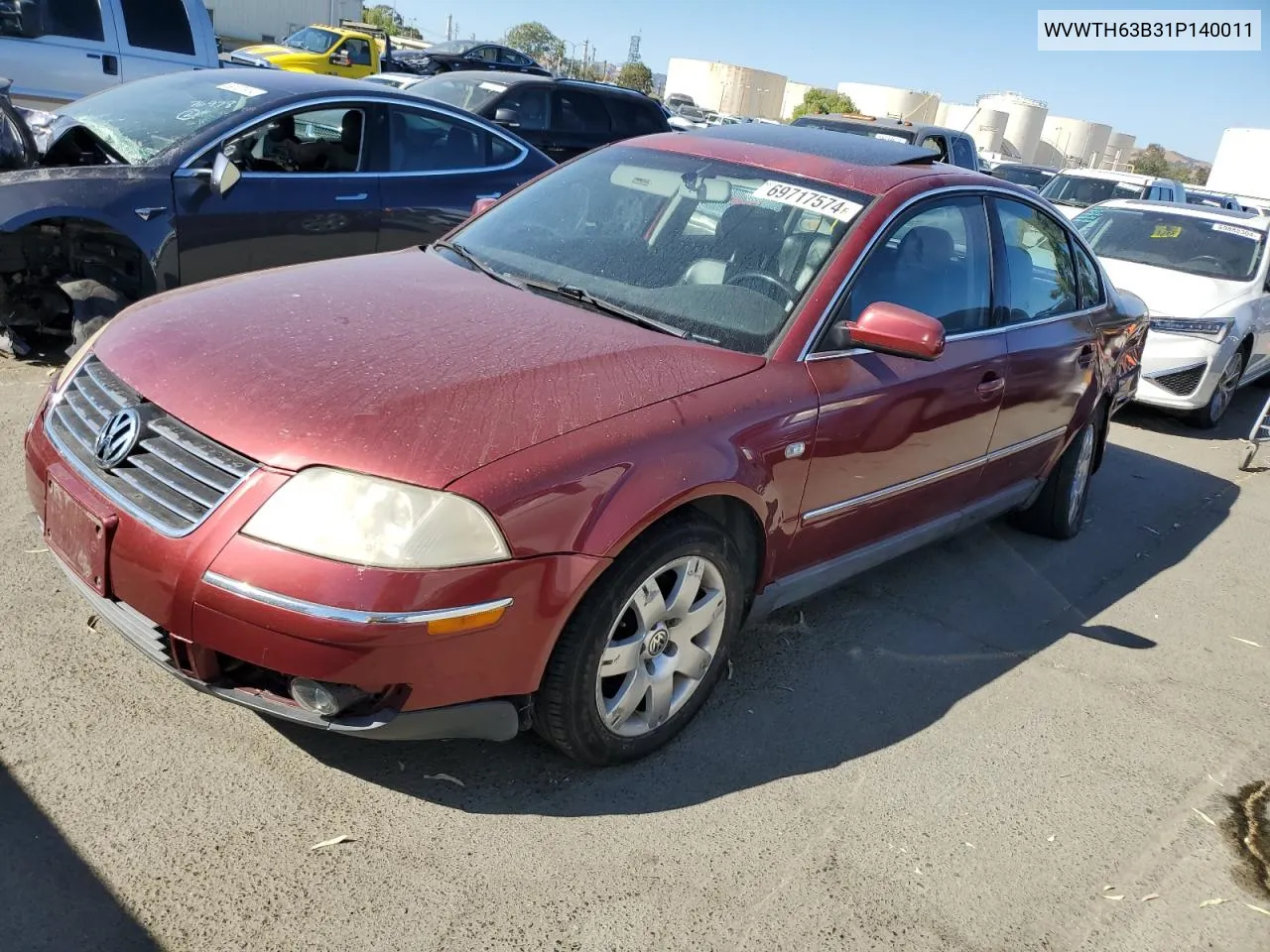 2001 Volkswagen Passat Glx 4Motion VIN: WVWTH63B31P140011 Lot: 69717574